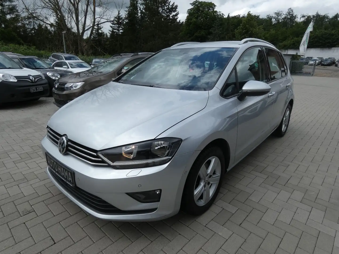 Volkswagen Golf Sportsvan BMT 110PS *BT*TOTW*PARKLENK* Silber - 2