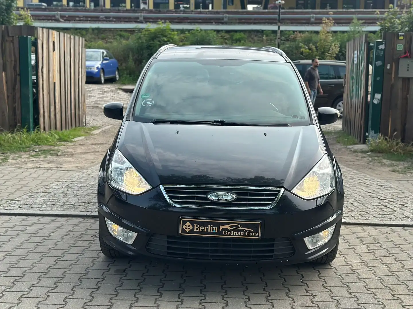 Ford Galaxy Trend AUT*7SITZER*KLIMA*NAVI Noir - 2