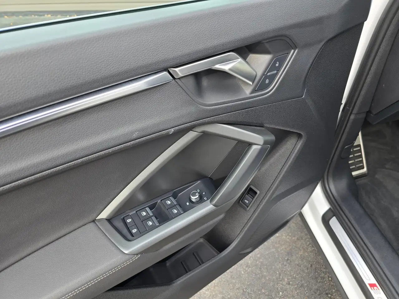 Audi Q3 снимка Audi Q3