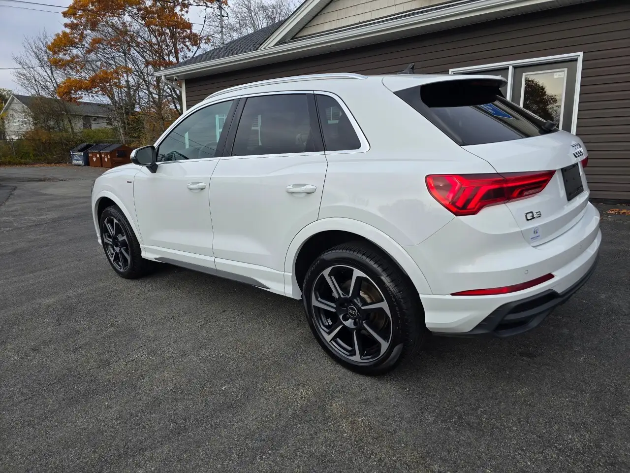 Audi Q3 снимка Audi Q3