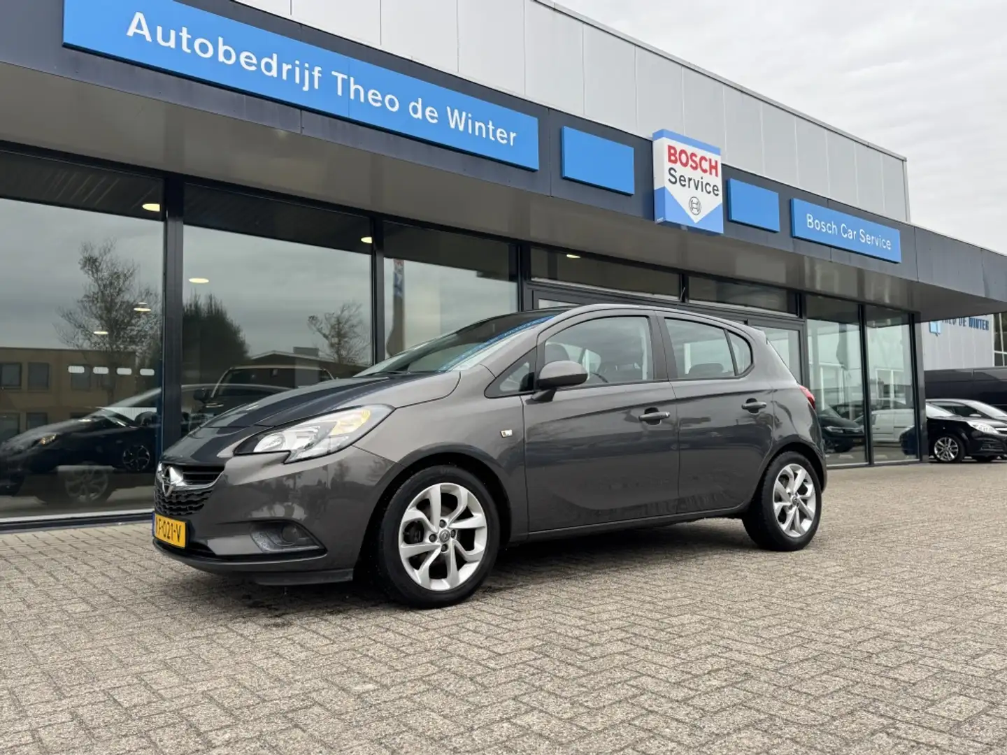 Opel Corsa 1.4 Edition 5-drs| Trekhaak, Airco, Cruise, Blueto Grigio - 1