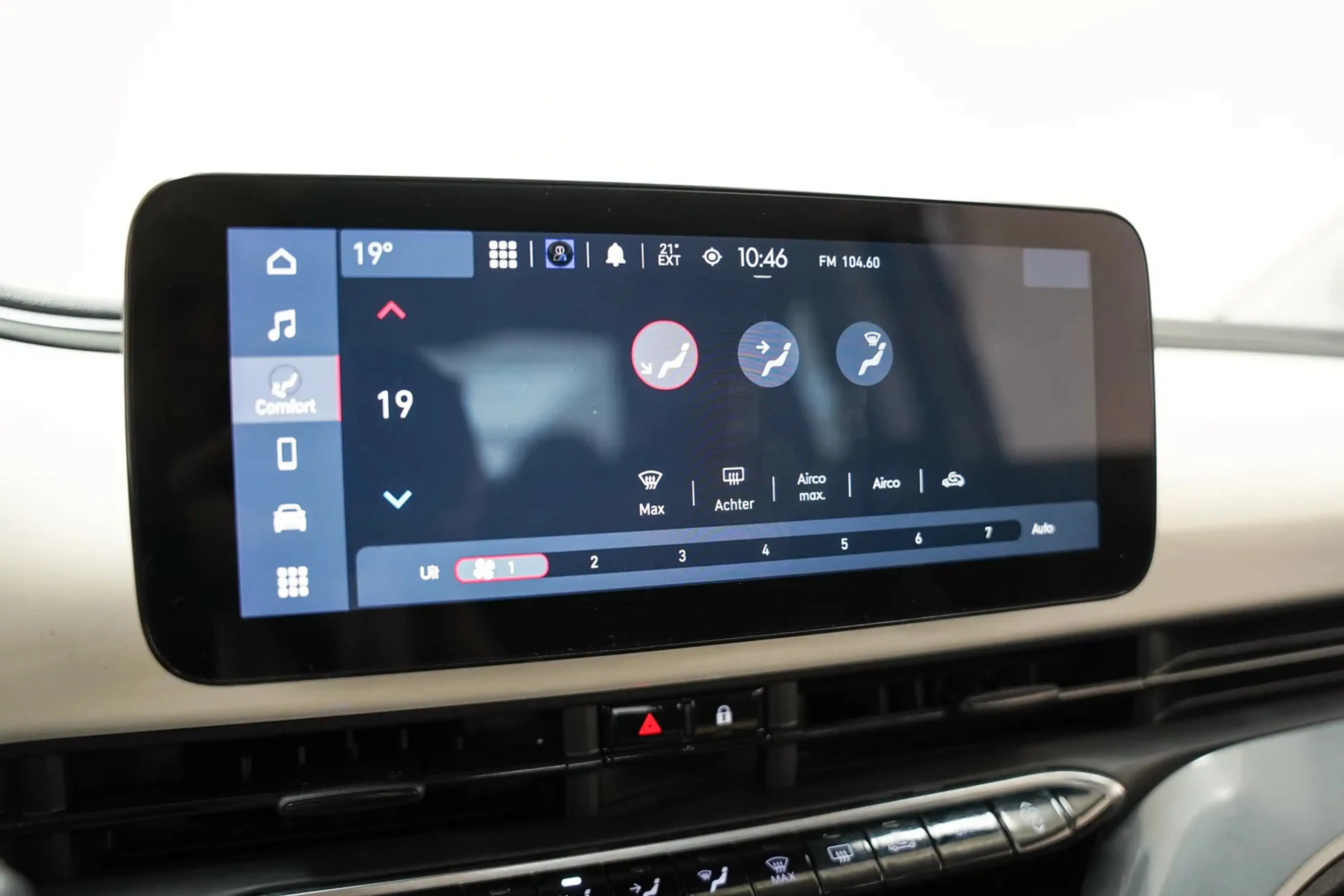 Fiat 500e 3+1 Urban 24 kWh [ Navi Apple Android Clima Cruise — photo 9