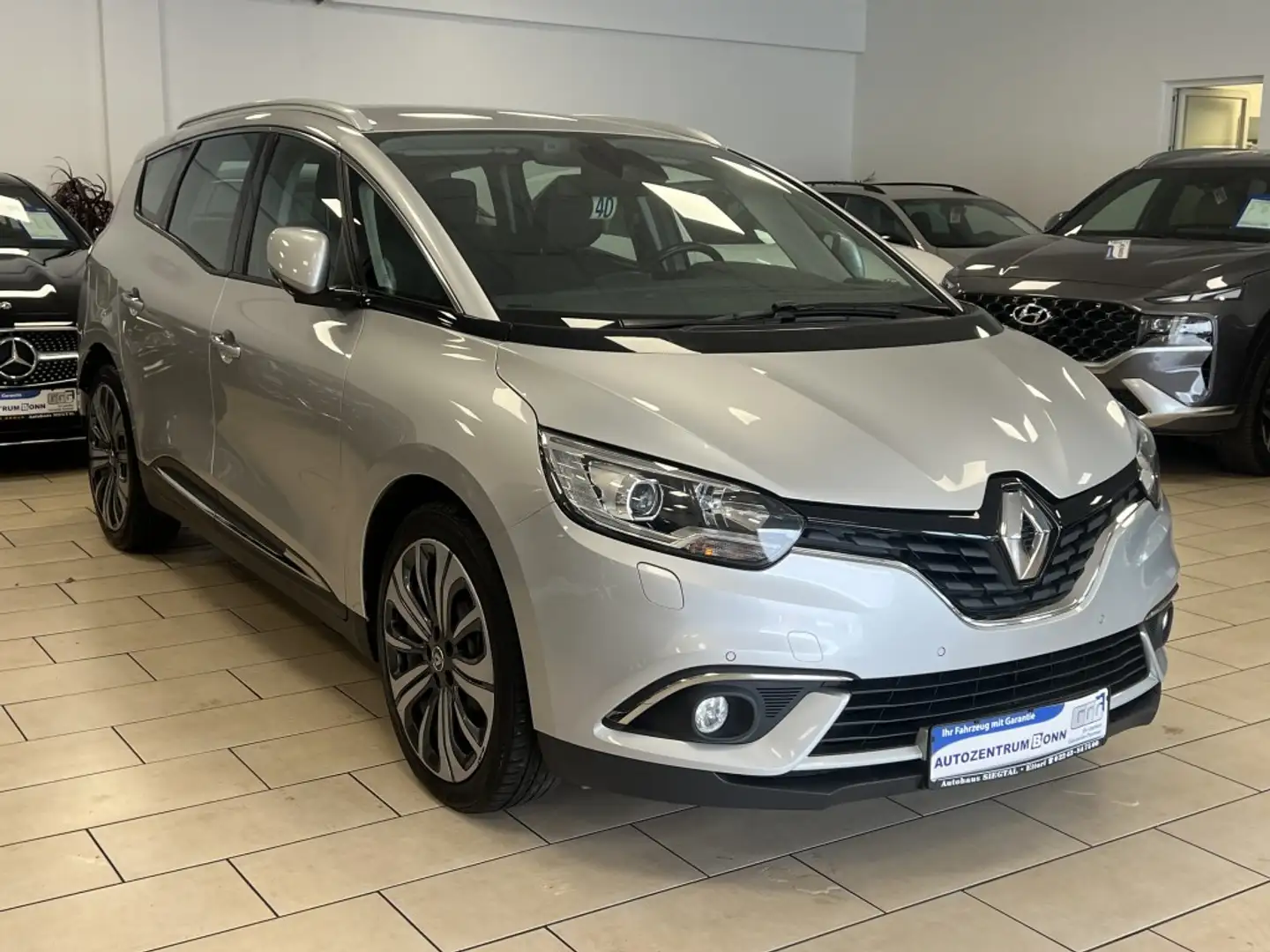 Renault Grand Scenic Business Edition Family*AHK*Navi*DAB* Silber - 1