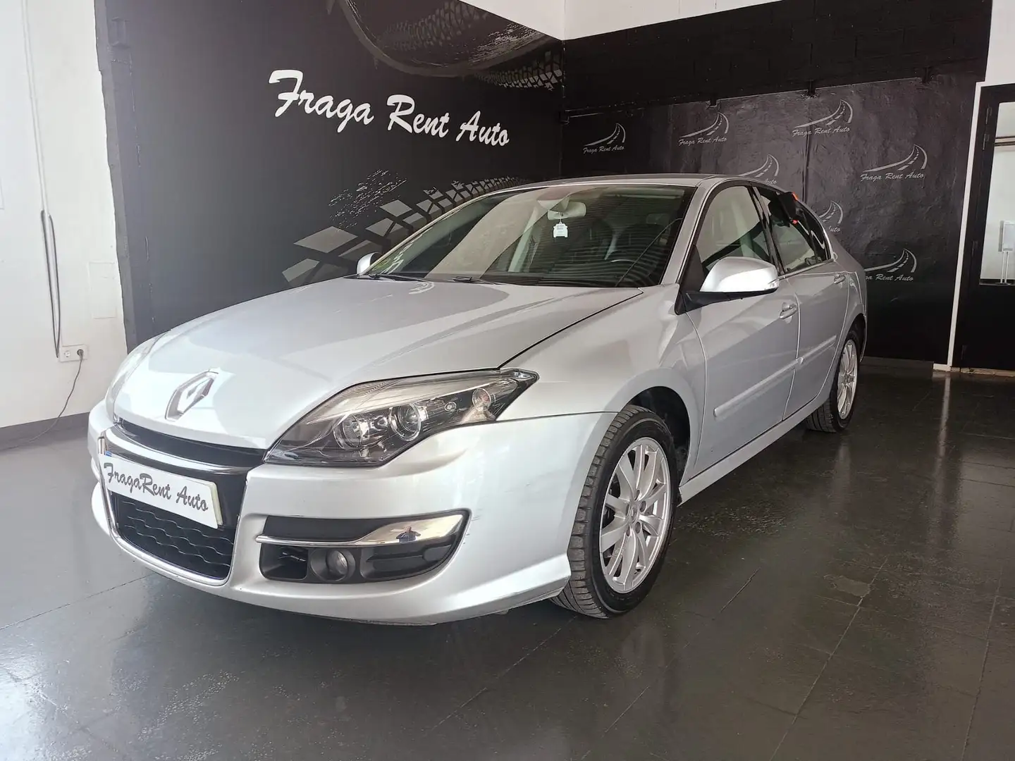 Renault Laguna 2.0dCi Energy Bose Edition 150 Plateado - 1