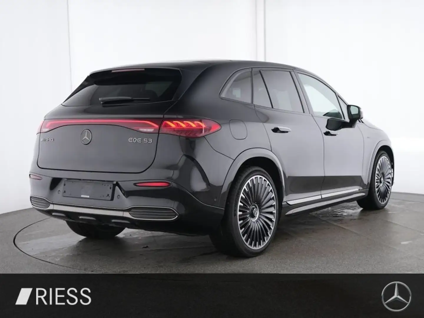 Mercedes-Benz EQE SUV EQE 53 AMG 4MATIC+ SUV SD WPumpe Sport W-Paket Чёрный - 2