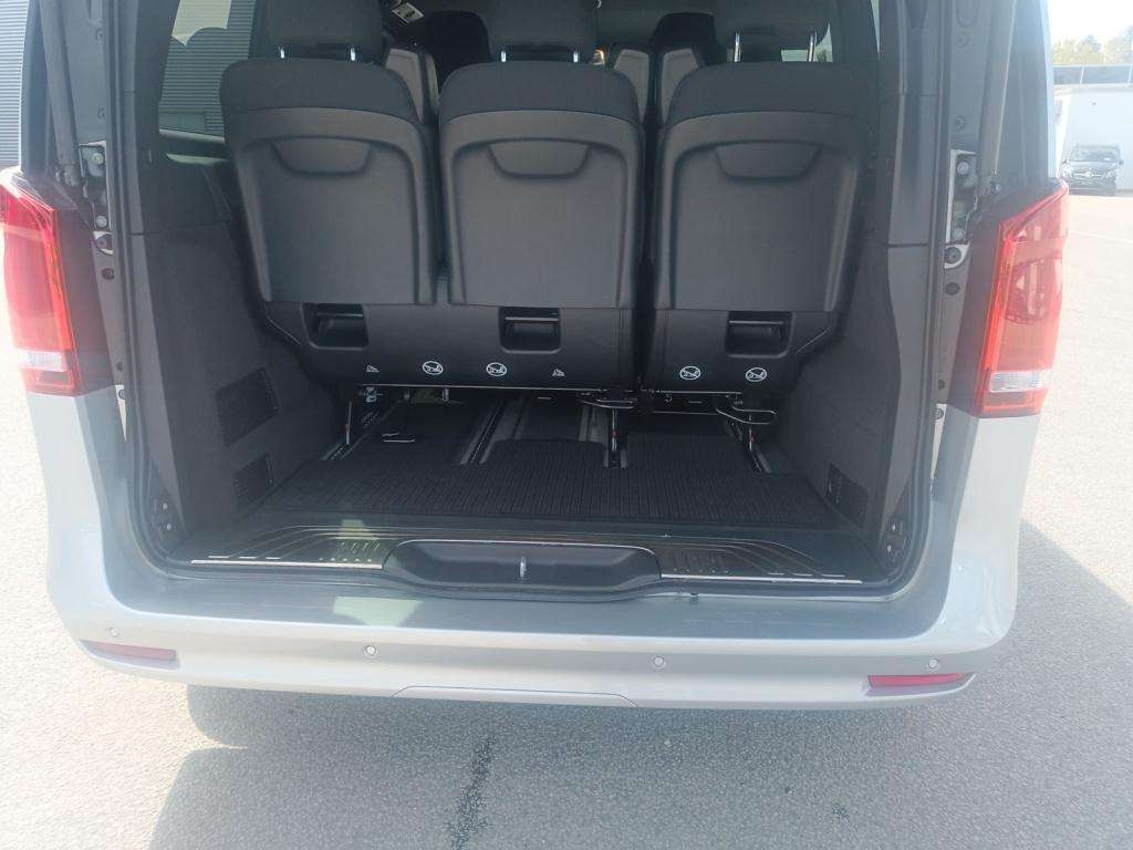 Mercedes-Benz V 250