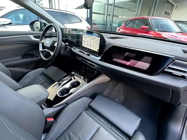 Audi A6 view 15