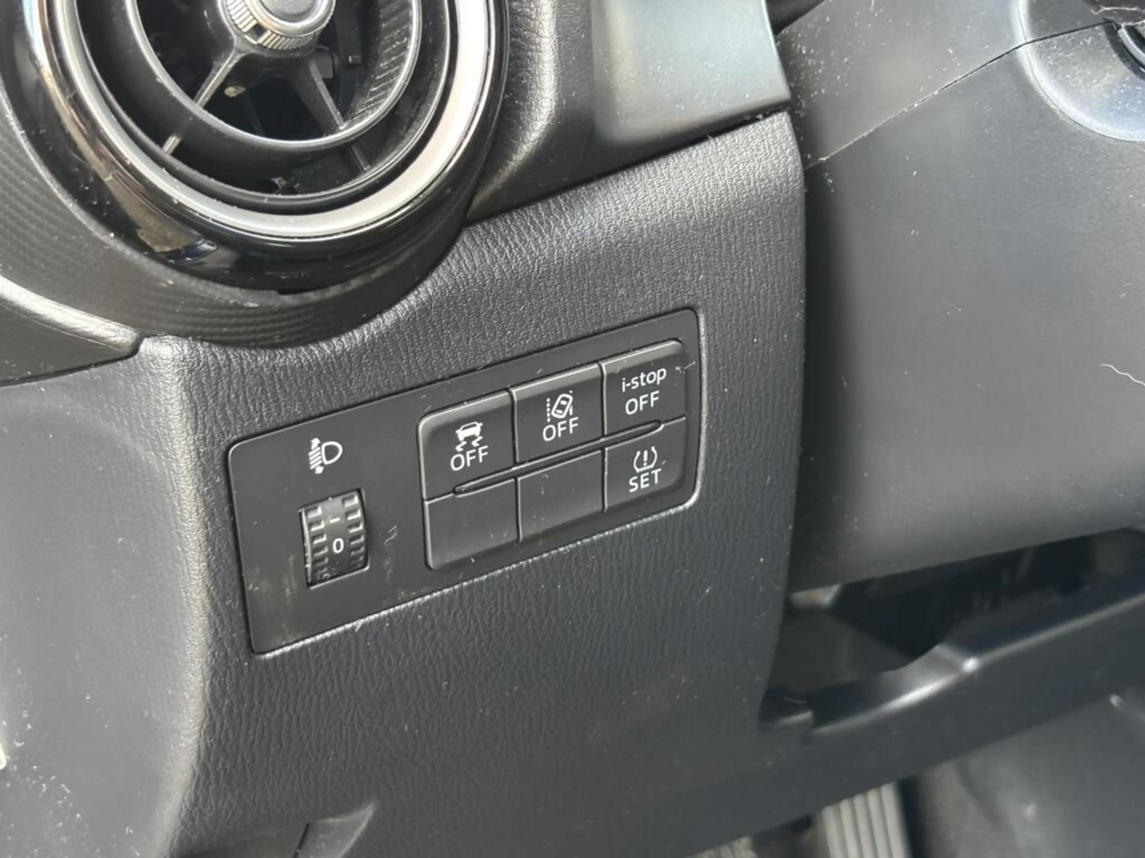 Mazda 2 1.5 Skyactiv-G Dynamic+ | Navigatie | Cruise | 16 — photo 15
