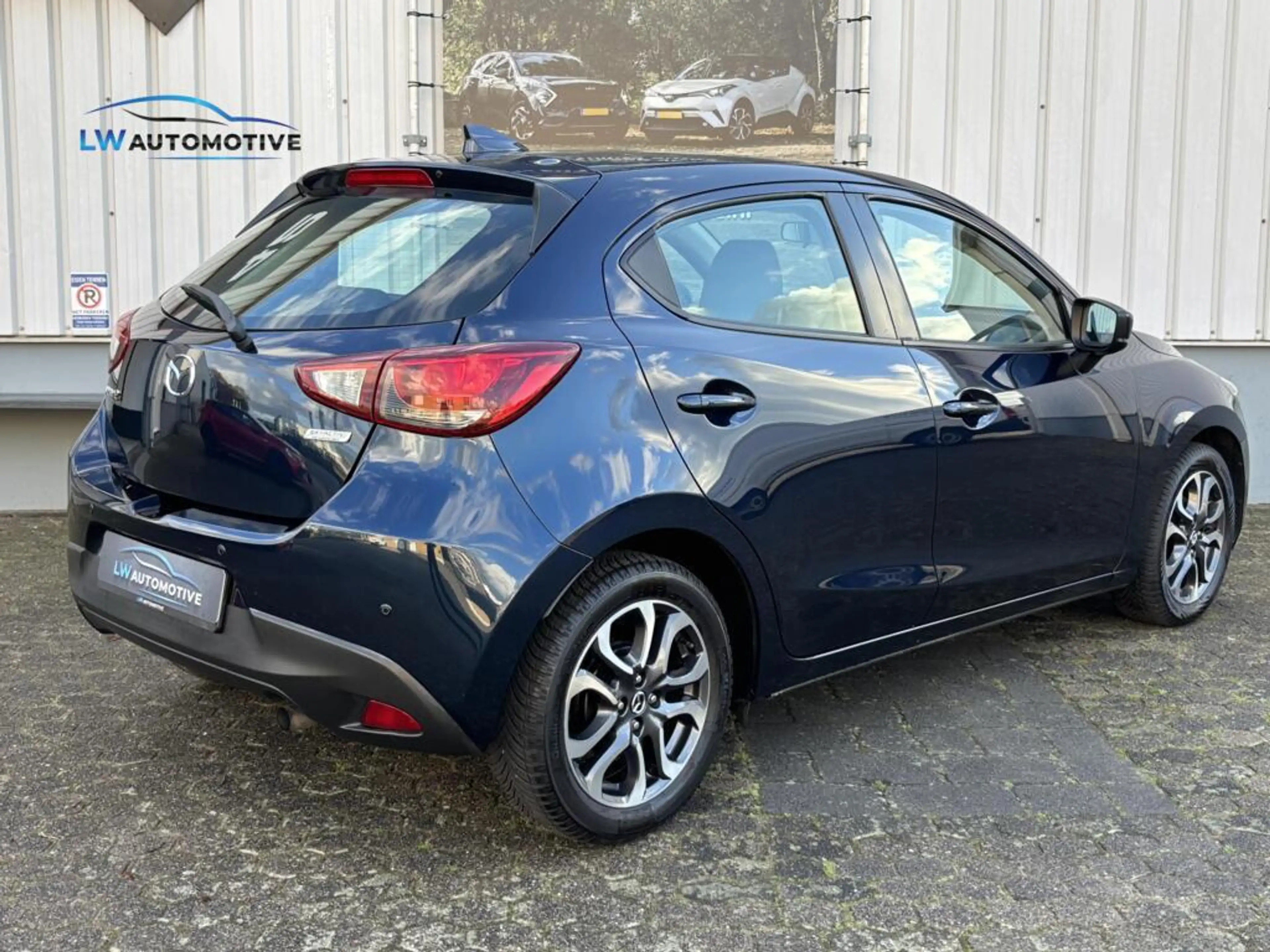 Mazda 2 1.5 Skyactiv-G Dynamic+ | Navigatie | Cruise | 16 — photo 2
