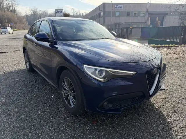 Alfa Romeo Stelvio 2.2 t Executive rwd 180cv auto X COMMERCIANTI
