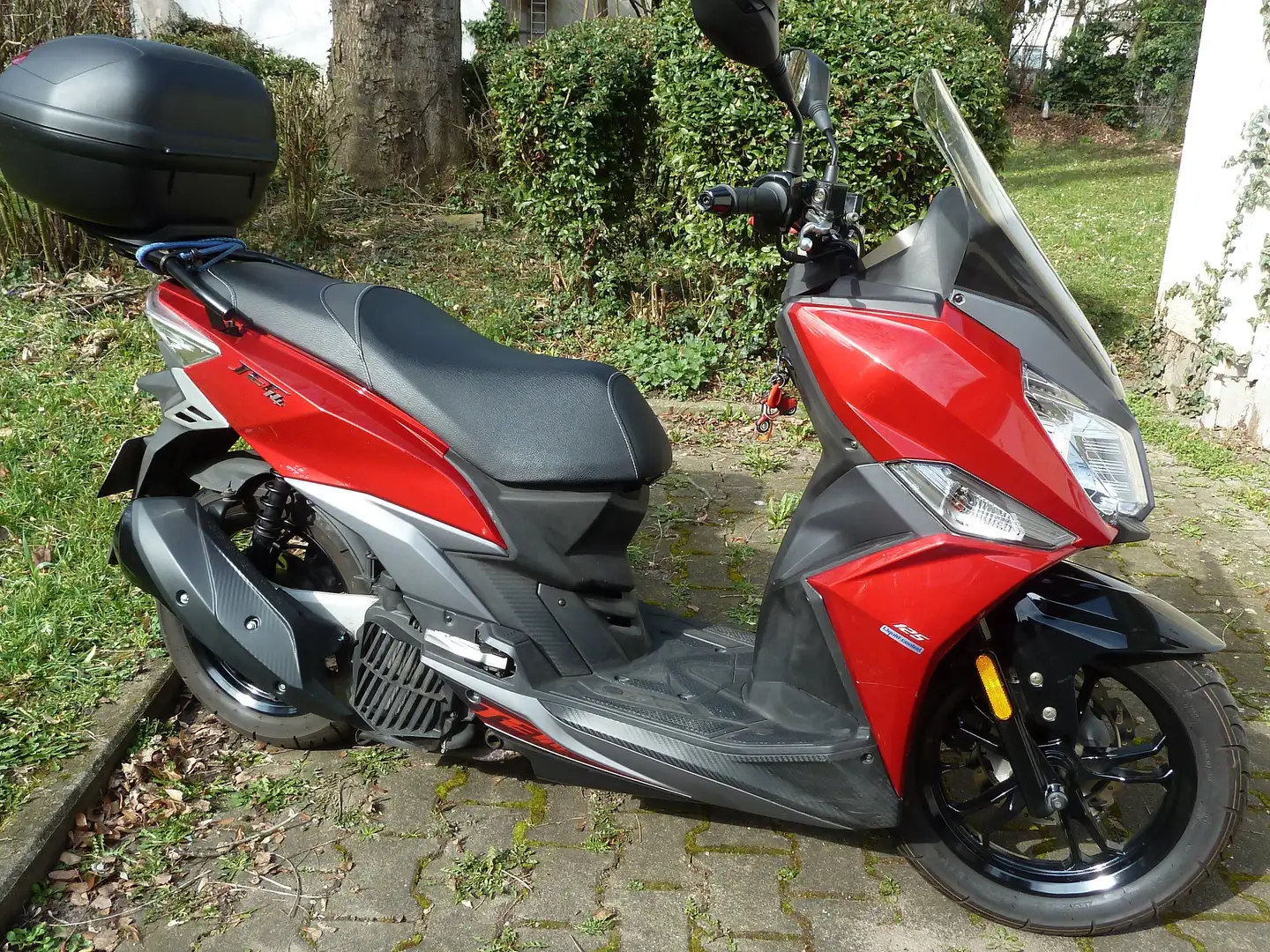 SYM Jet 14 gepflegter Motorroller 125ccm, ABS, Top Case Rot - 1
