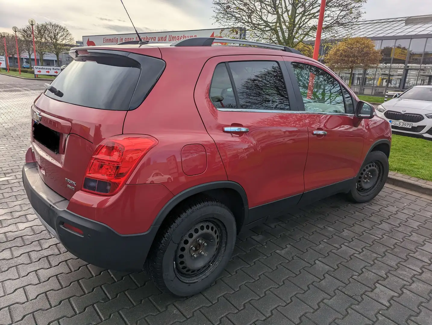 Chevrolet Trax 1.4T AWD LT+ Rojo - 2