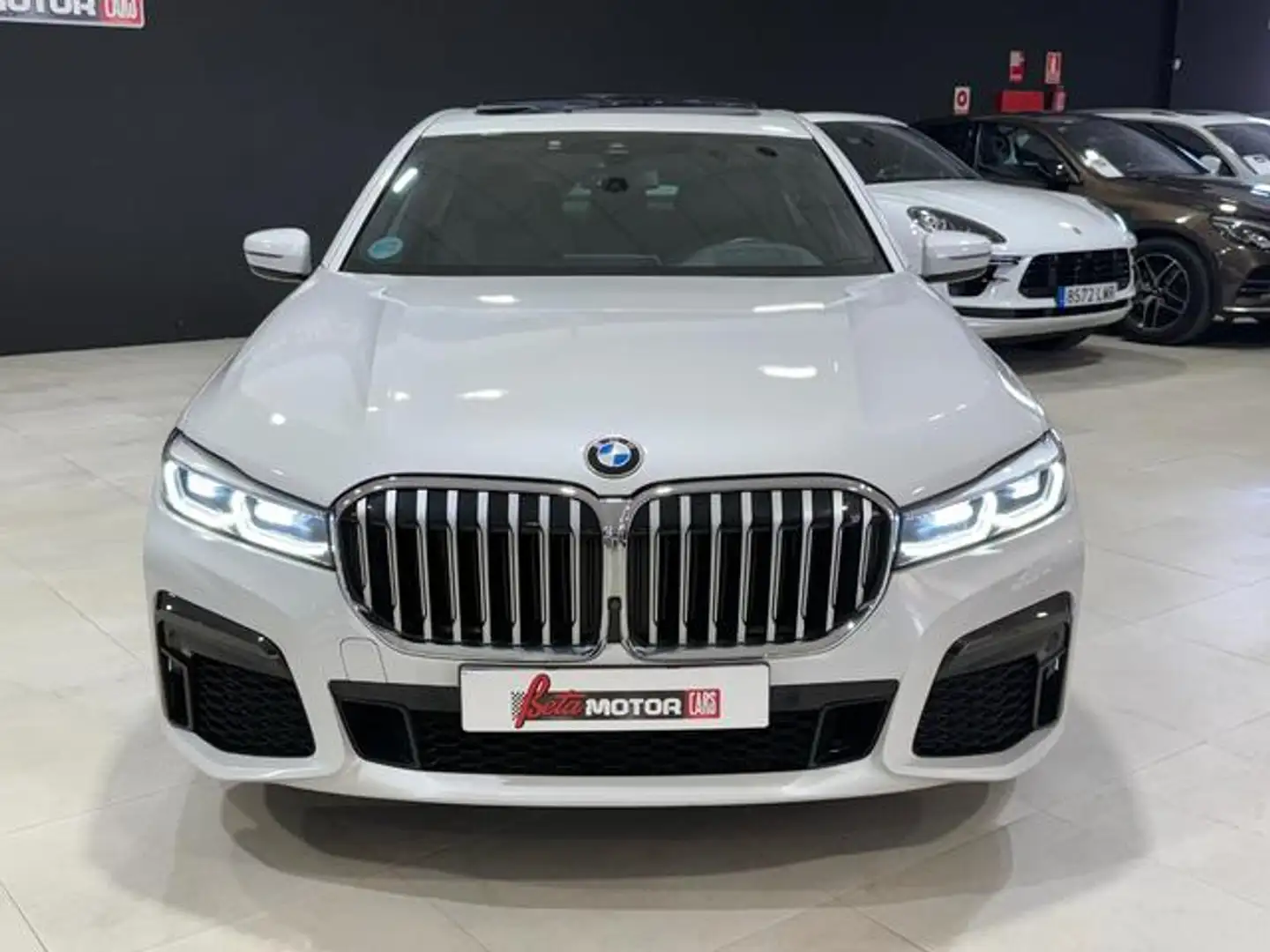 BMW 730 730dA xDrive Blanc - 2