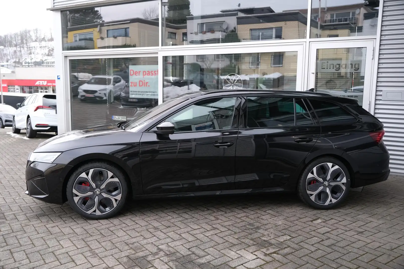 Skoda Octavia Combi RS 2.0TSI DSG Facelift AHK Pano Head-up 1... Schwarz - 2