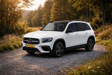 7G-DCT AMG Line Advanced Plus