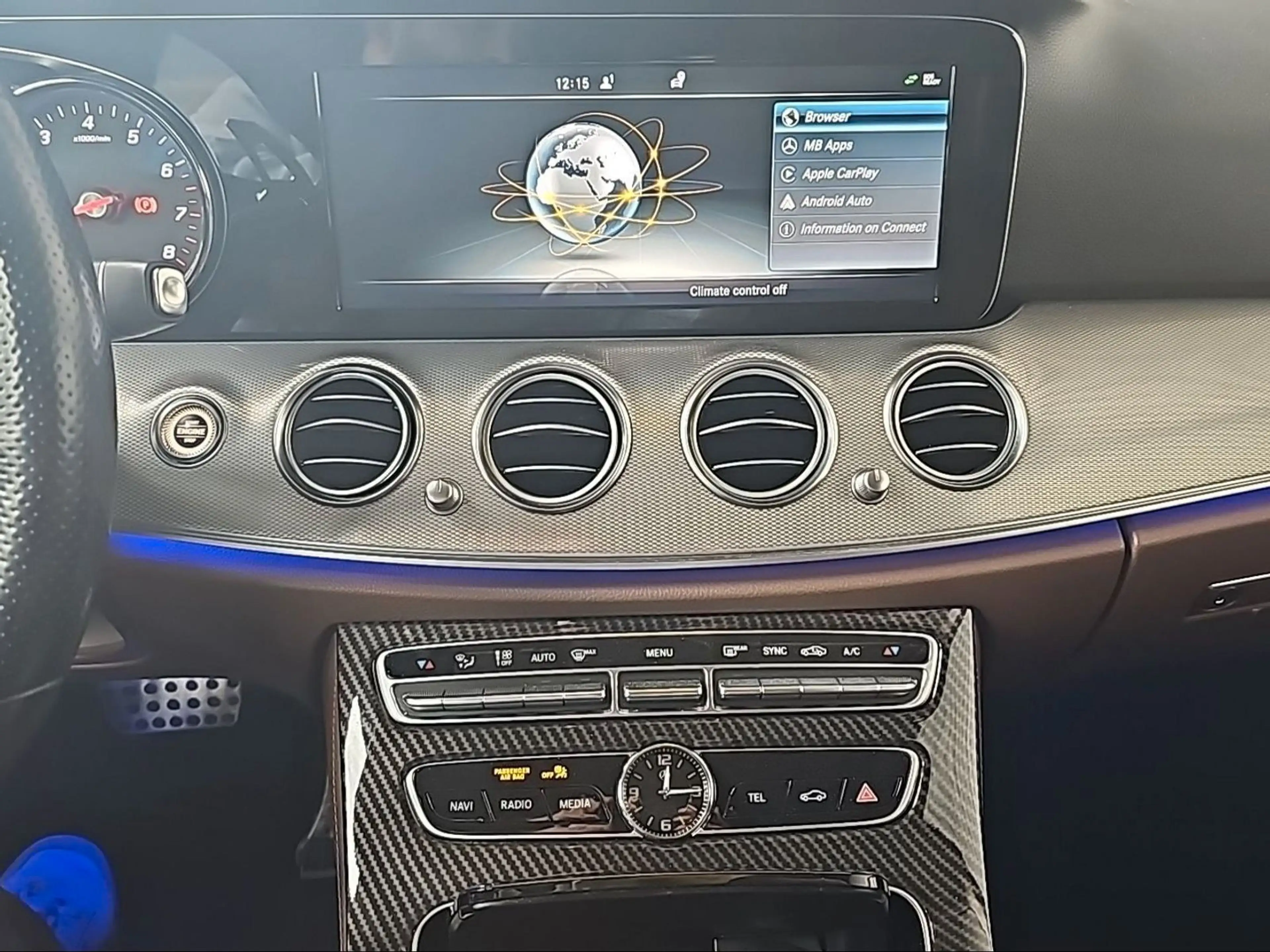Mercedes-Benz E 250 E 250 (213.045) 2.0 CGI KAT Android Auto — photo 13