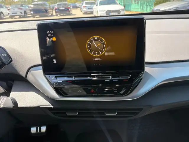 Volkswagen Id.4 view 14