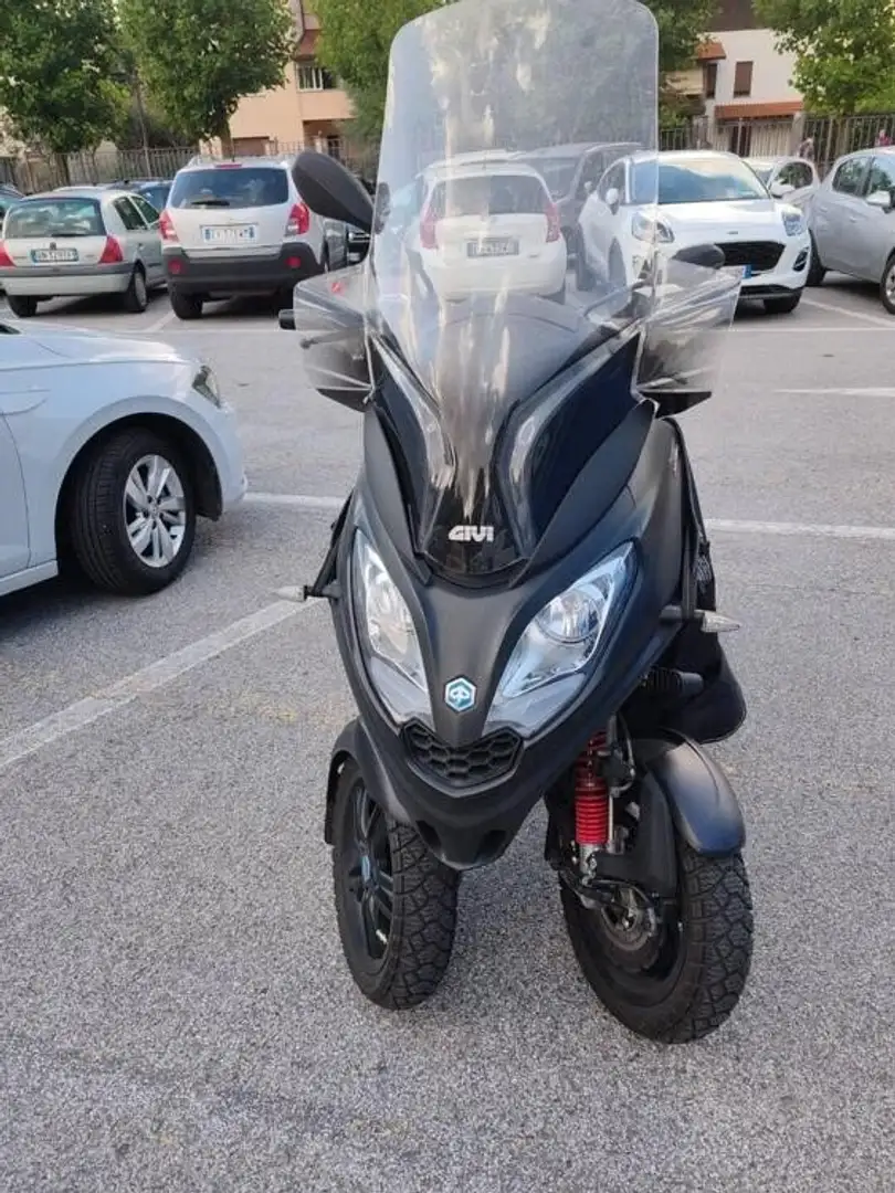 Piaggio MP3 300 Negru - 1