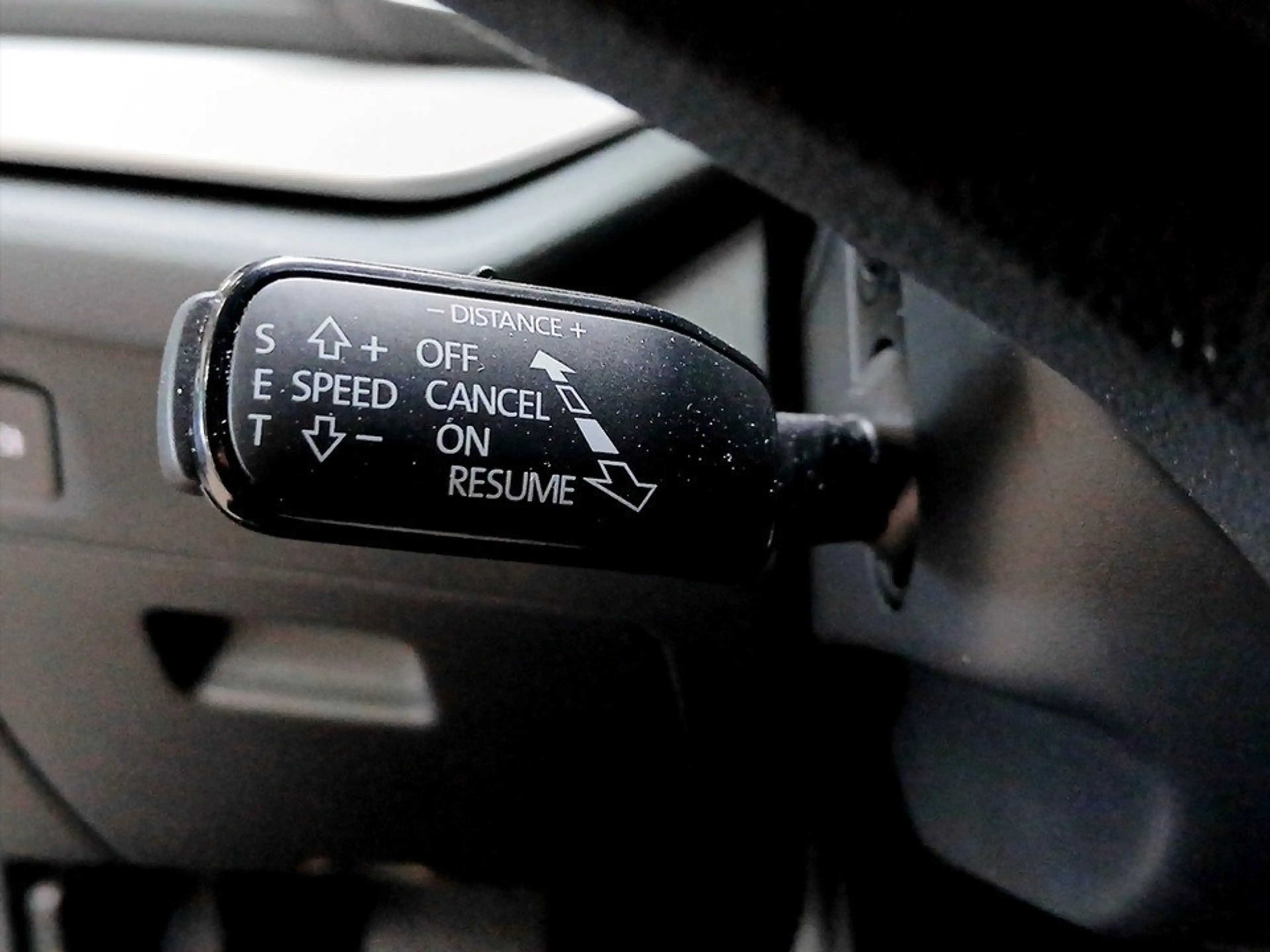 Skoda Octavia Combi 1.5 TSI DSG Selection AHK+LED+NAVI — photo 13