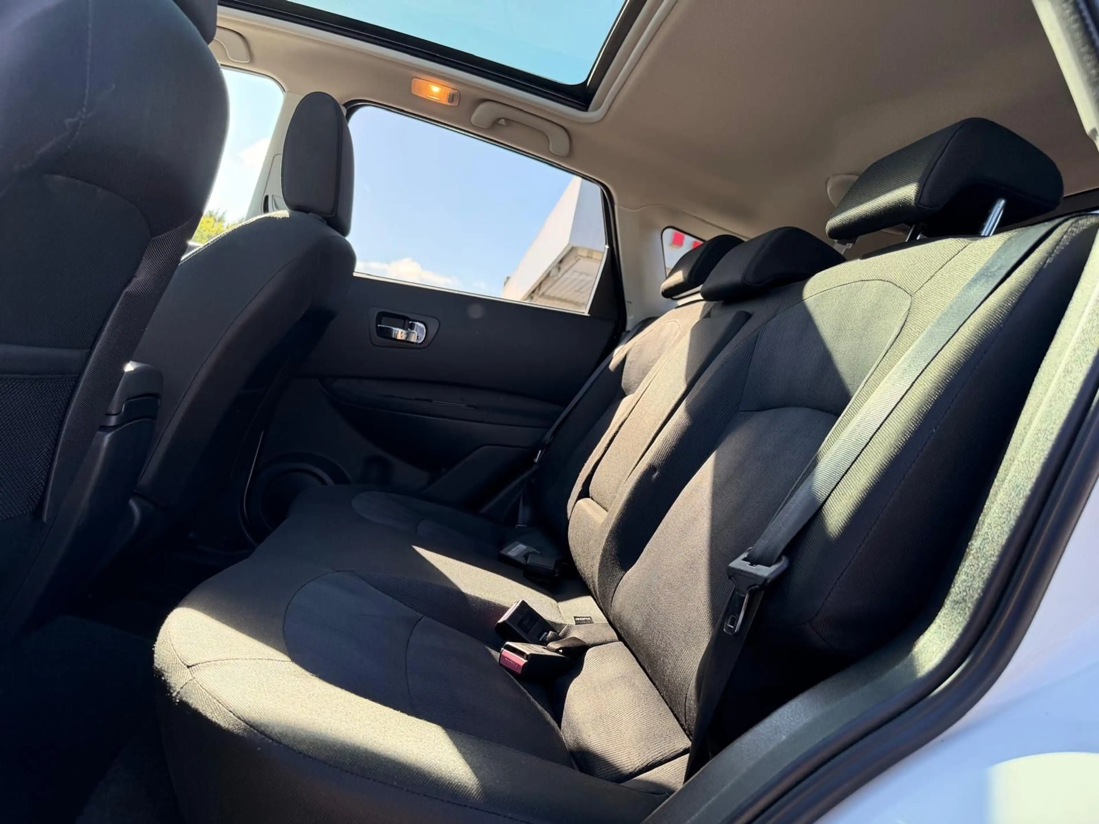Nissan Qashqai 2.0 i-Way PANO NAVI KAMERA AHK — photo 15