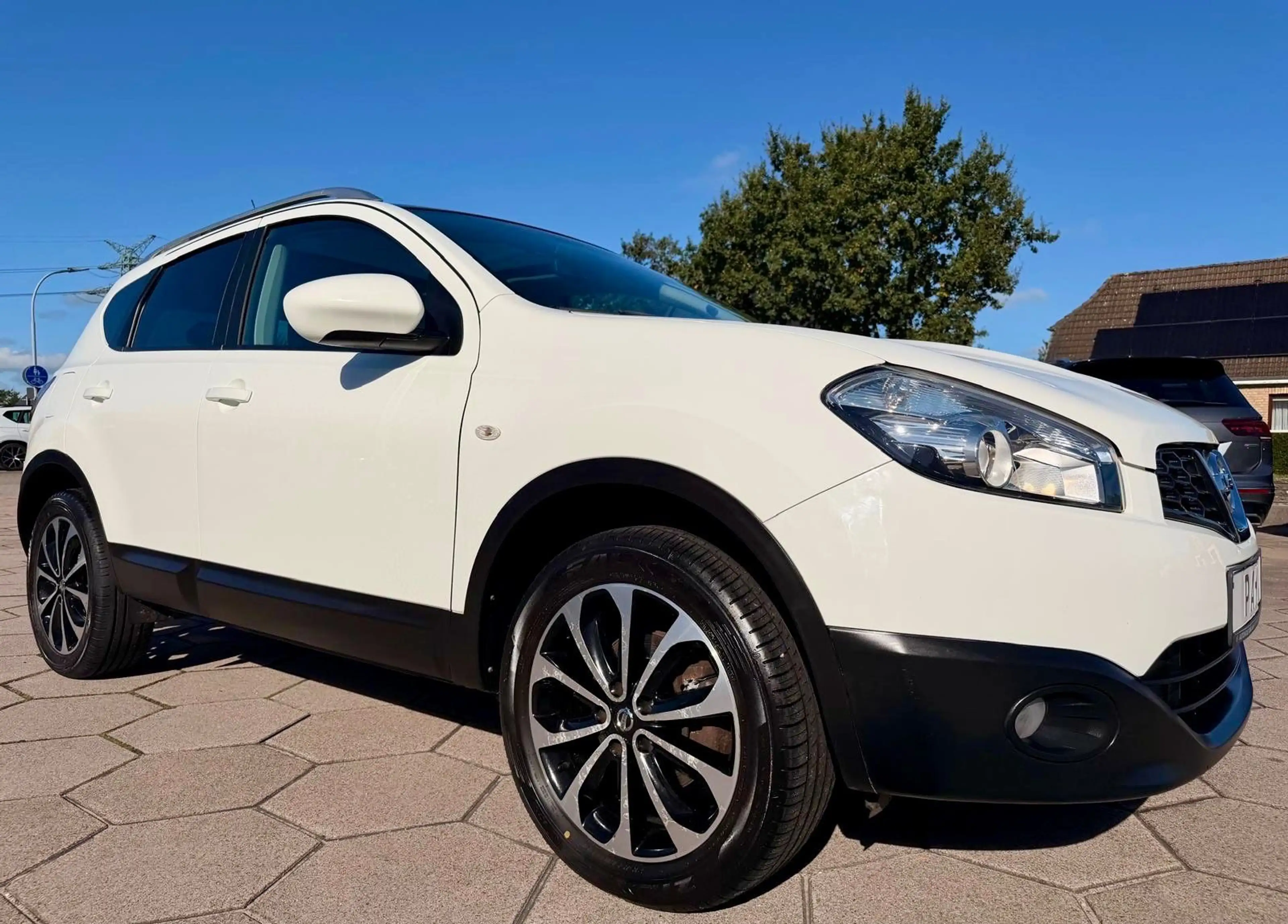 Nissan Qashqai 2.0 i-Way PANO NAVI KAMERA AHK — photo 4