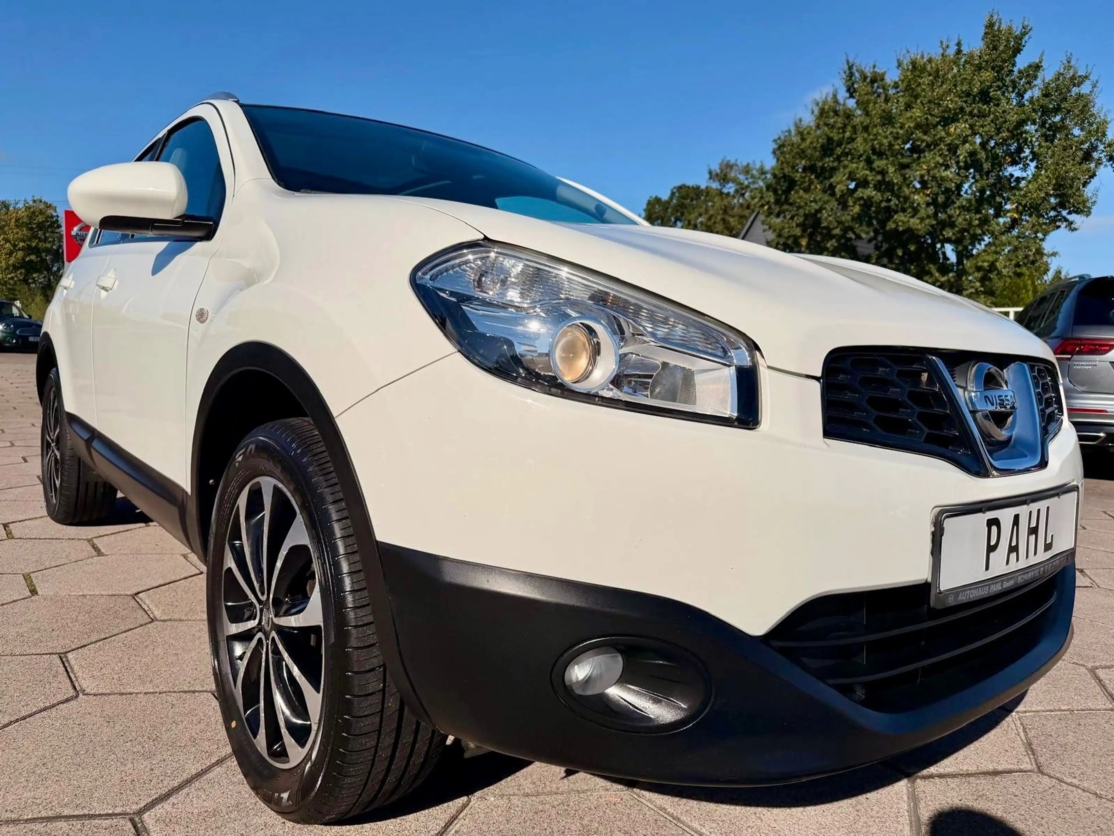 Nissan Qashqai 2.0 i-Way PANO NAVI KAMERA AHK — photo 3