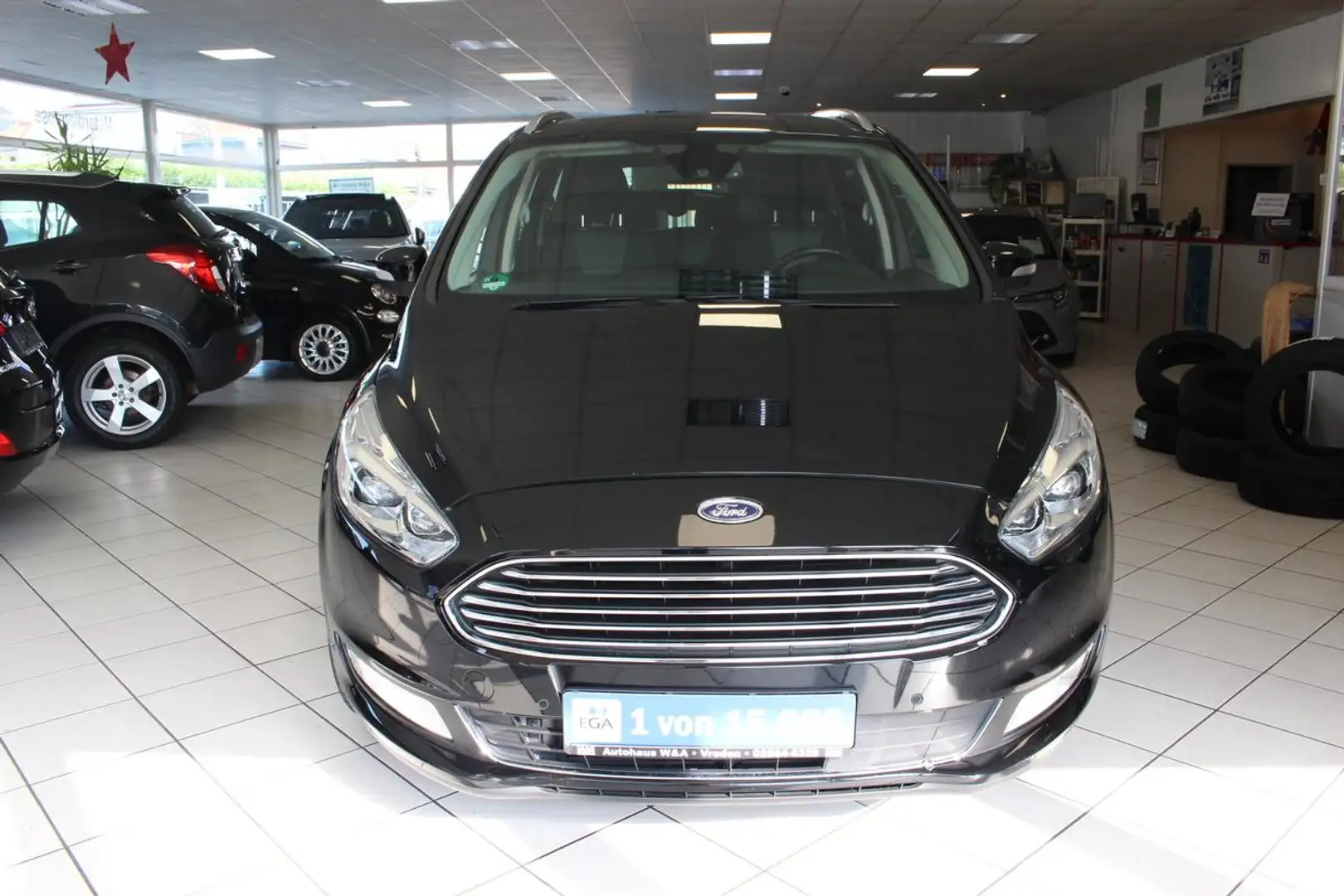 Ford Galaxy Titanium.7Sitzer.Automatik.AHK.PANO Schwarz - 2