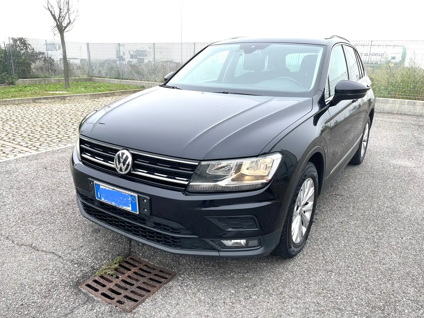 Volkswagen Tiguan 2.0 tdi Business 150cv dsg Noir - 1