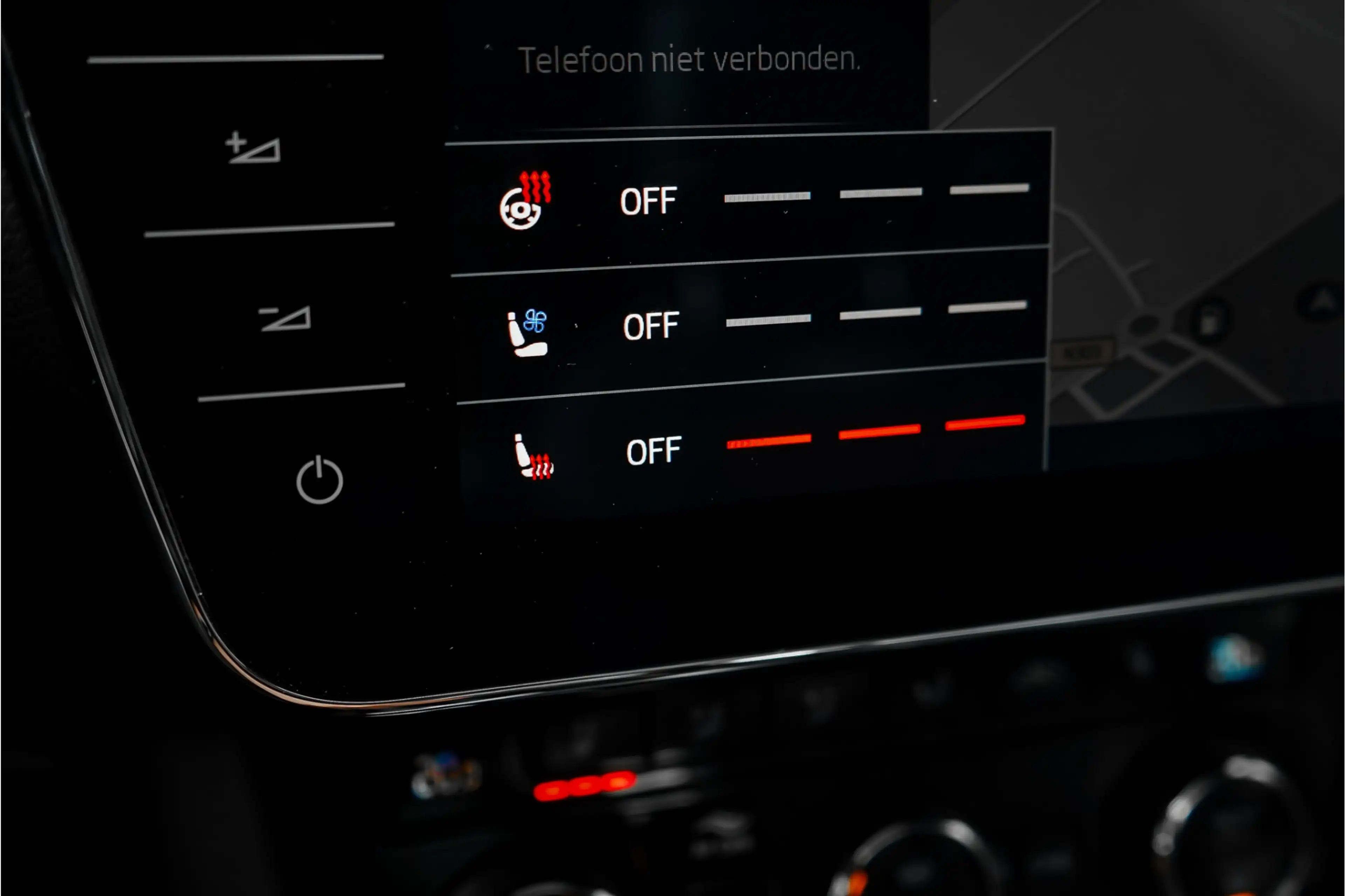 Skoda Superb Combi 1.4 TSI iV Laurin & Klement Pano ACC Trekhaa — photo 32