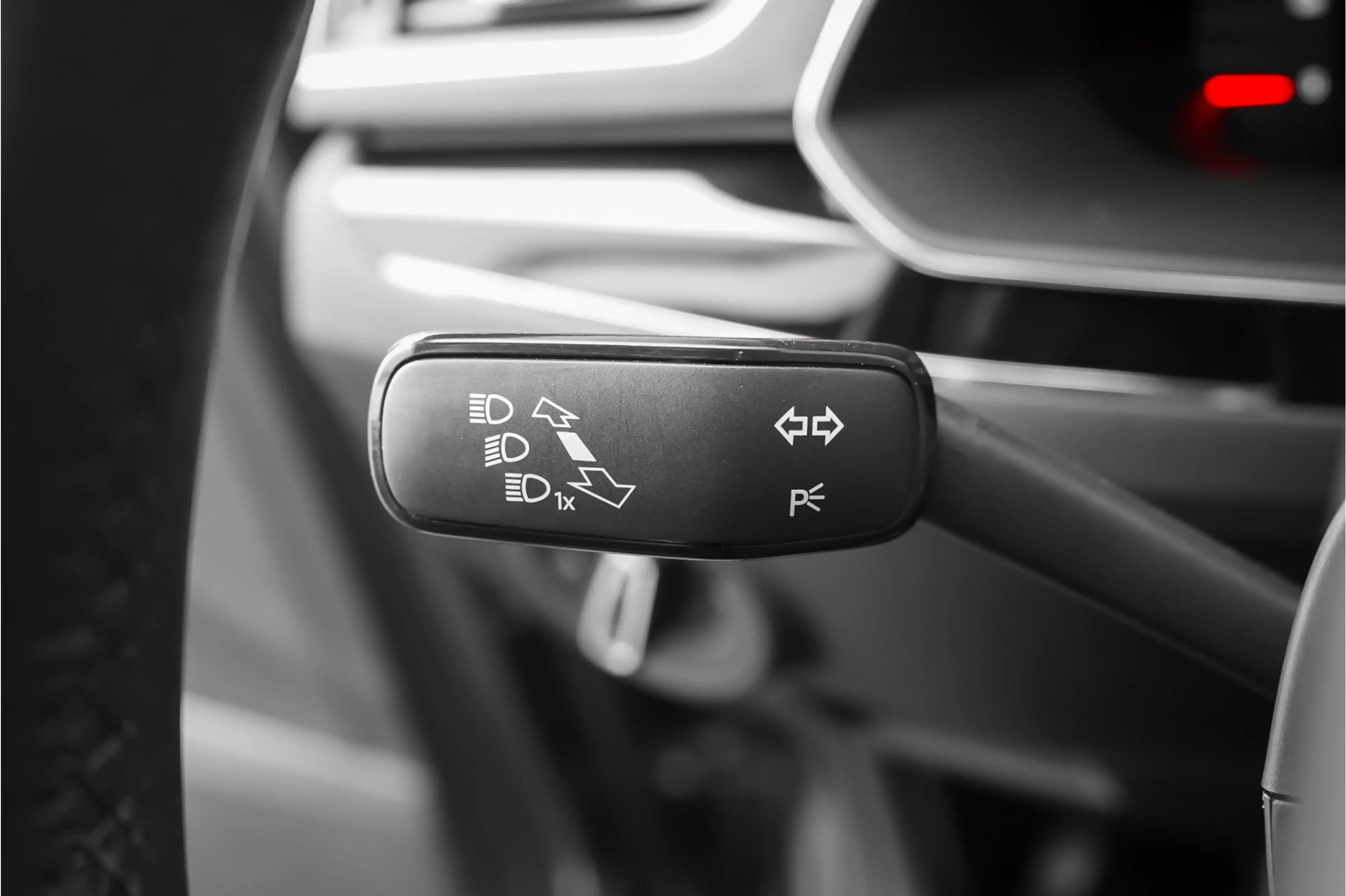 Skoda Superb Combi 1.4 TSI iV Laurin & Klement Pano ACC Trekhaa — photo 42