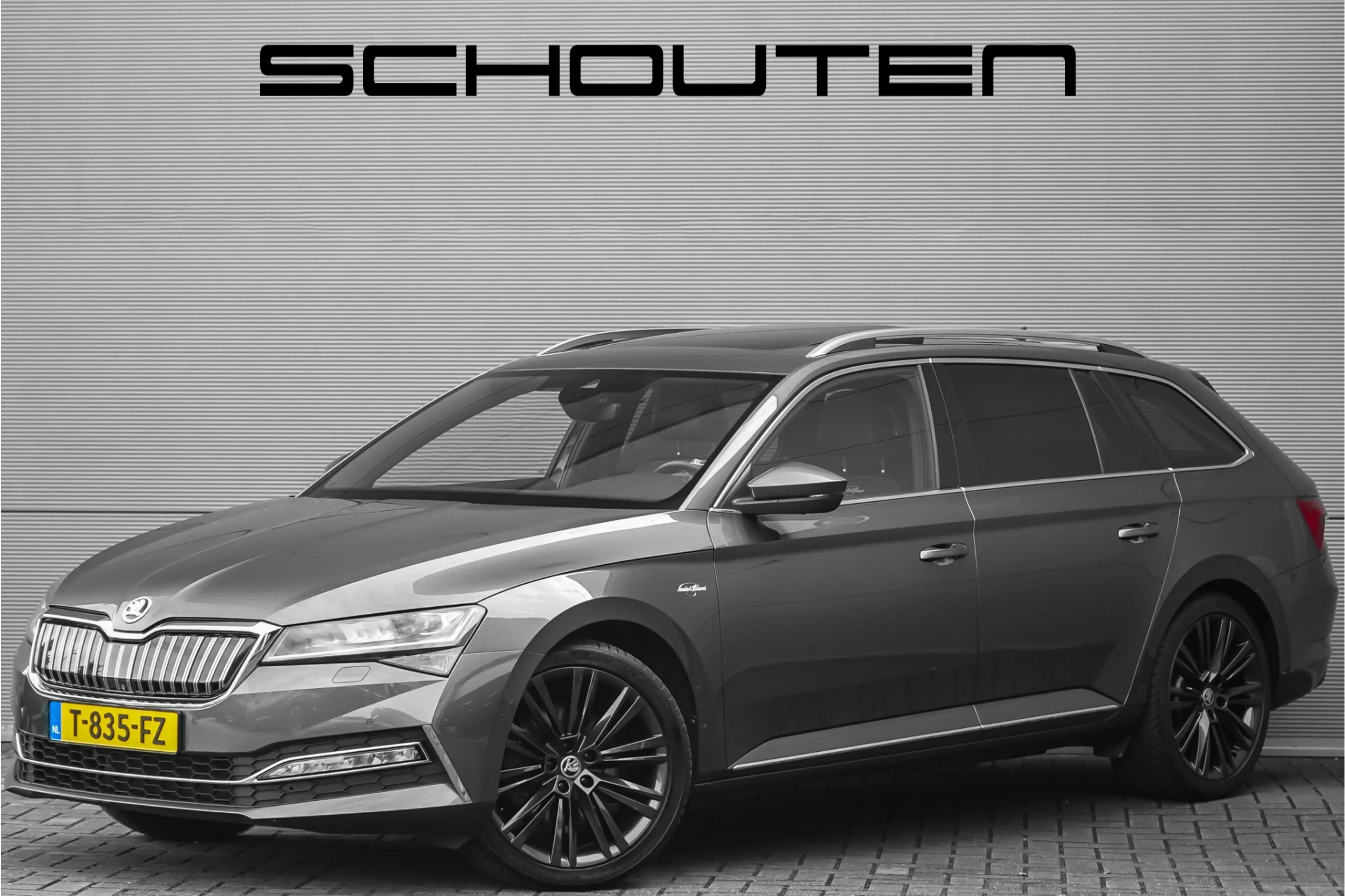 Skoda Superb Combi 1.4 TSI iV Laurin & Klement Pano ACC Trekhaa
