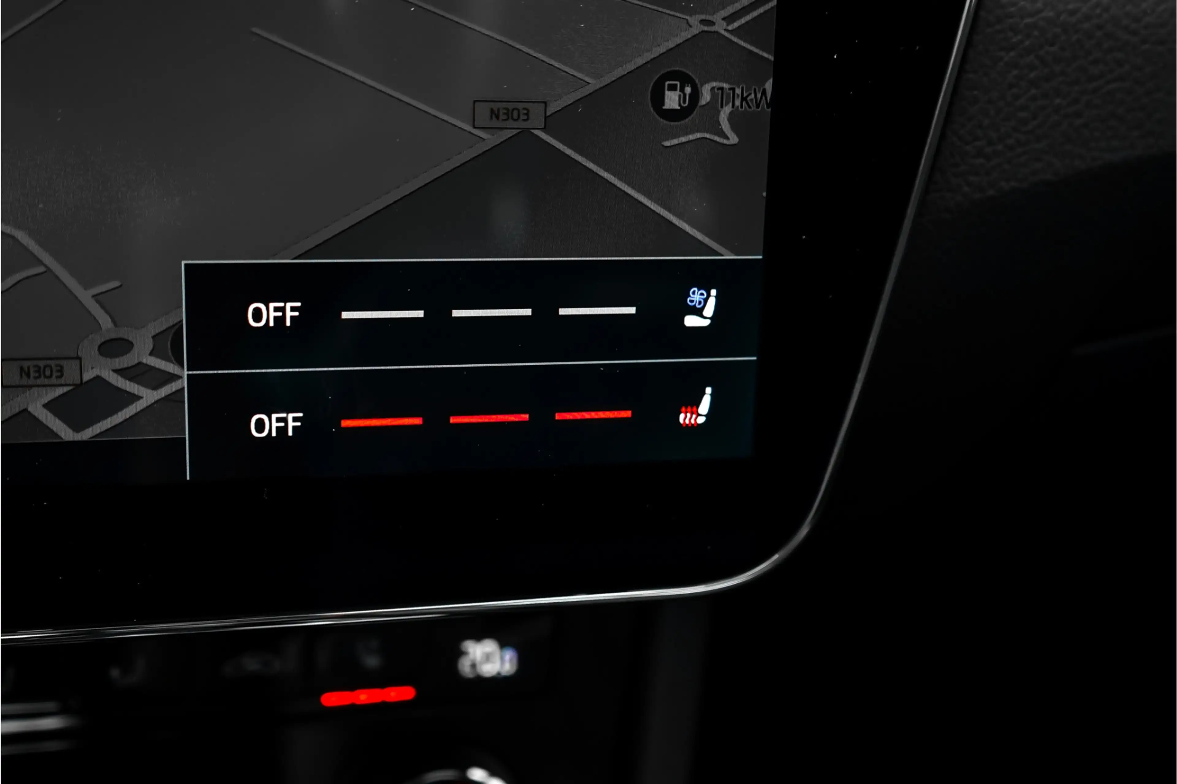 Skoda Superb Combi 1.4 TSI iV Laurin & Klement Pano ACC Trekhaa — photo 34