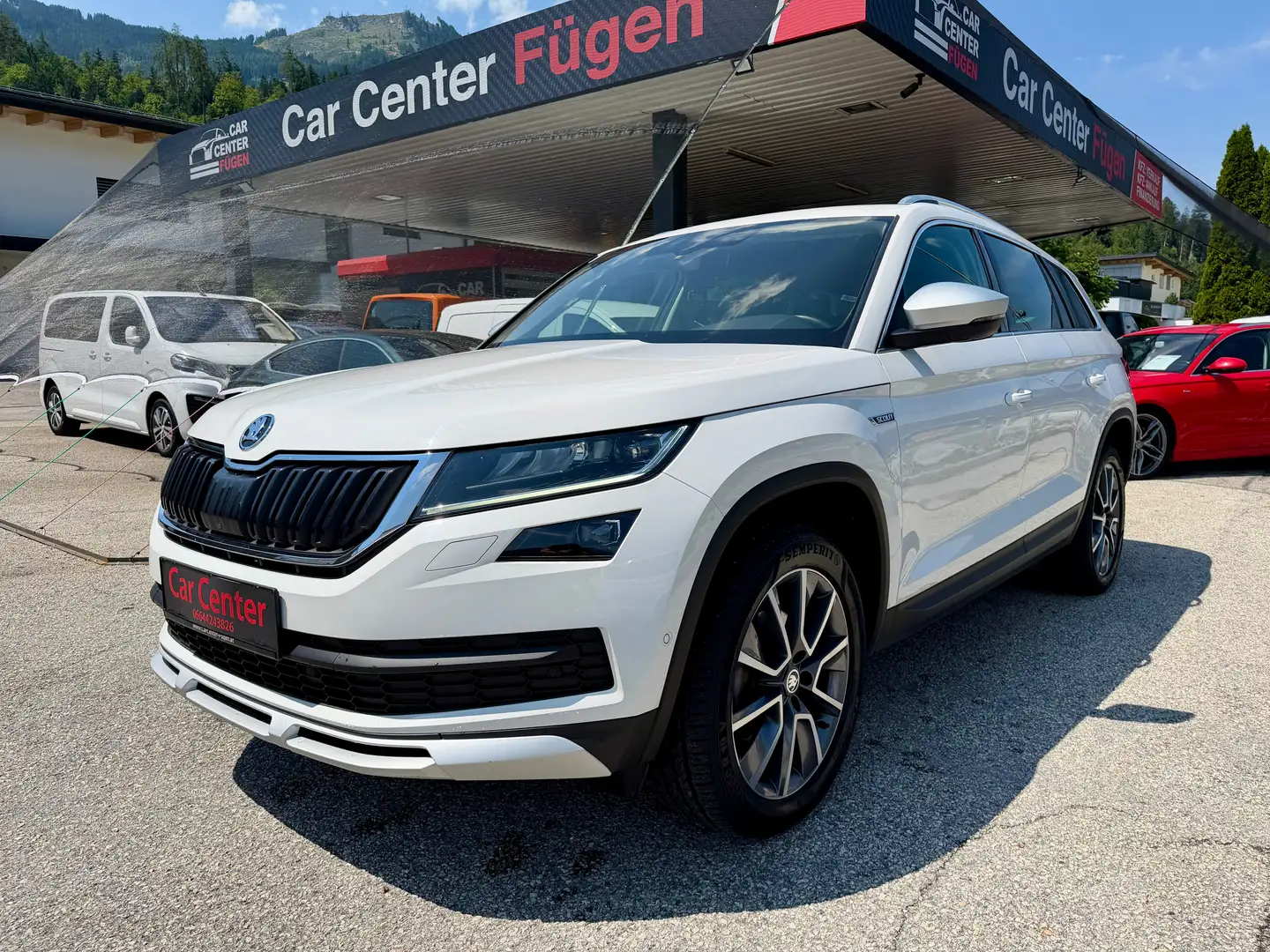 Skoda Kodiaq 2.0 TDI Scout 4x4 DSG 1.Besitz Weiß - 2