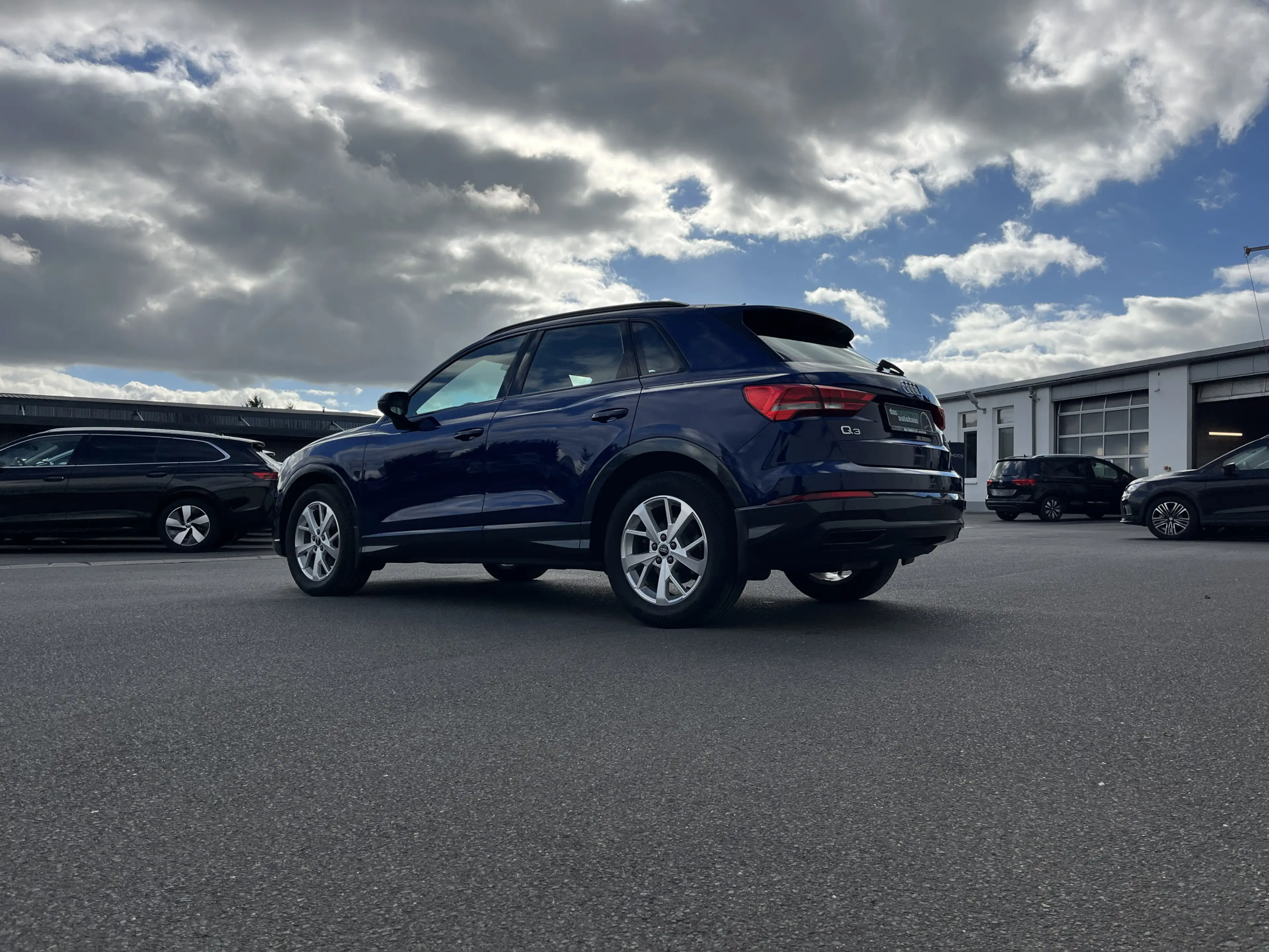 Audi Q3 35 2.0 TDI quattro S tronic advanced 156€ m.20% — photo 10