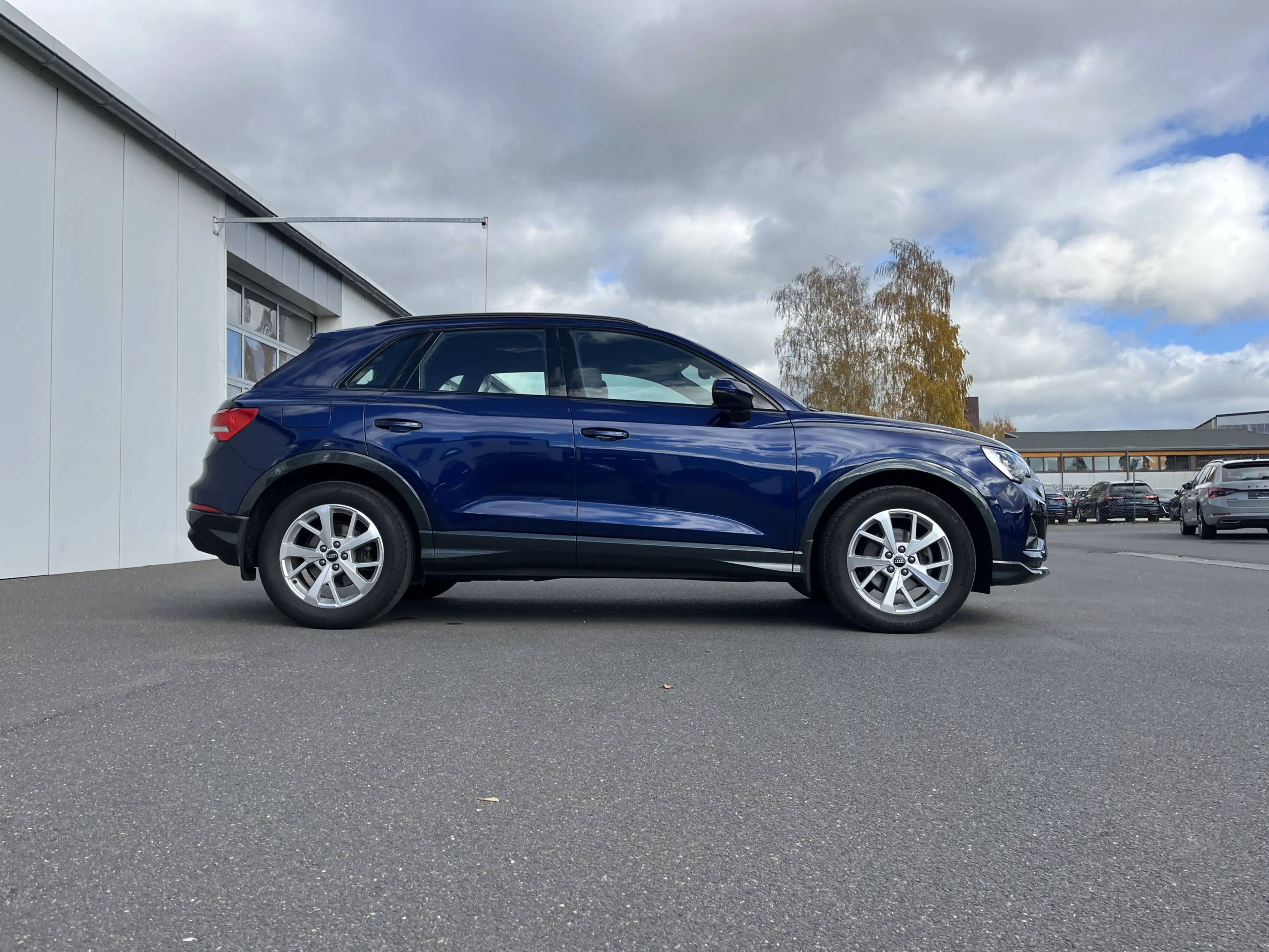 Audi Q3 35 2.0 TDI quattro S tronic advanced 156€ m.20% — photo 5