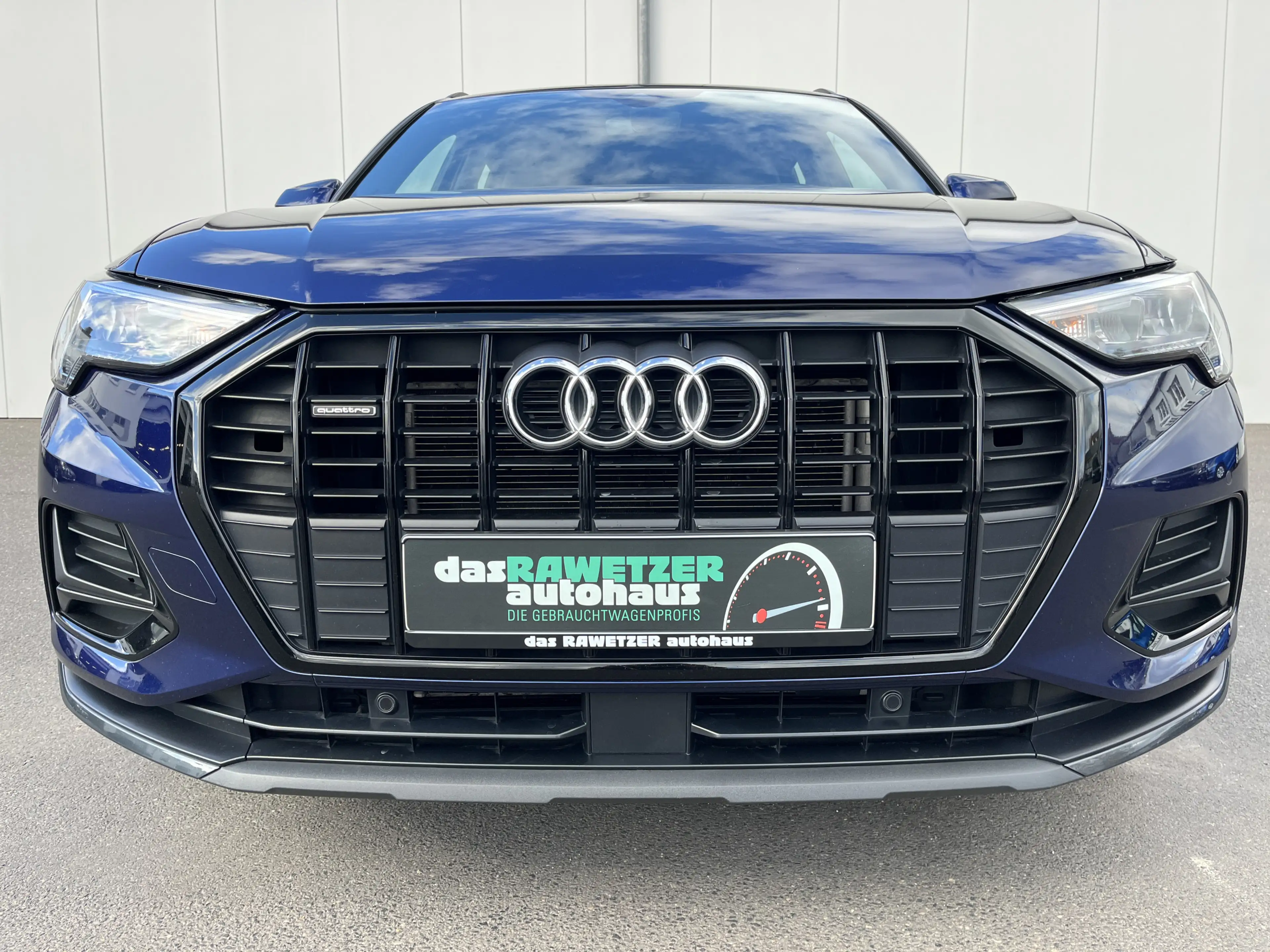 Audi Q3 35 2.0 TDI quattro S tronic advanced 156€ m.20% — photo 4