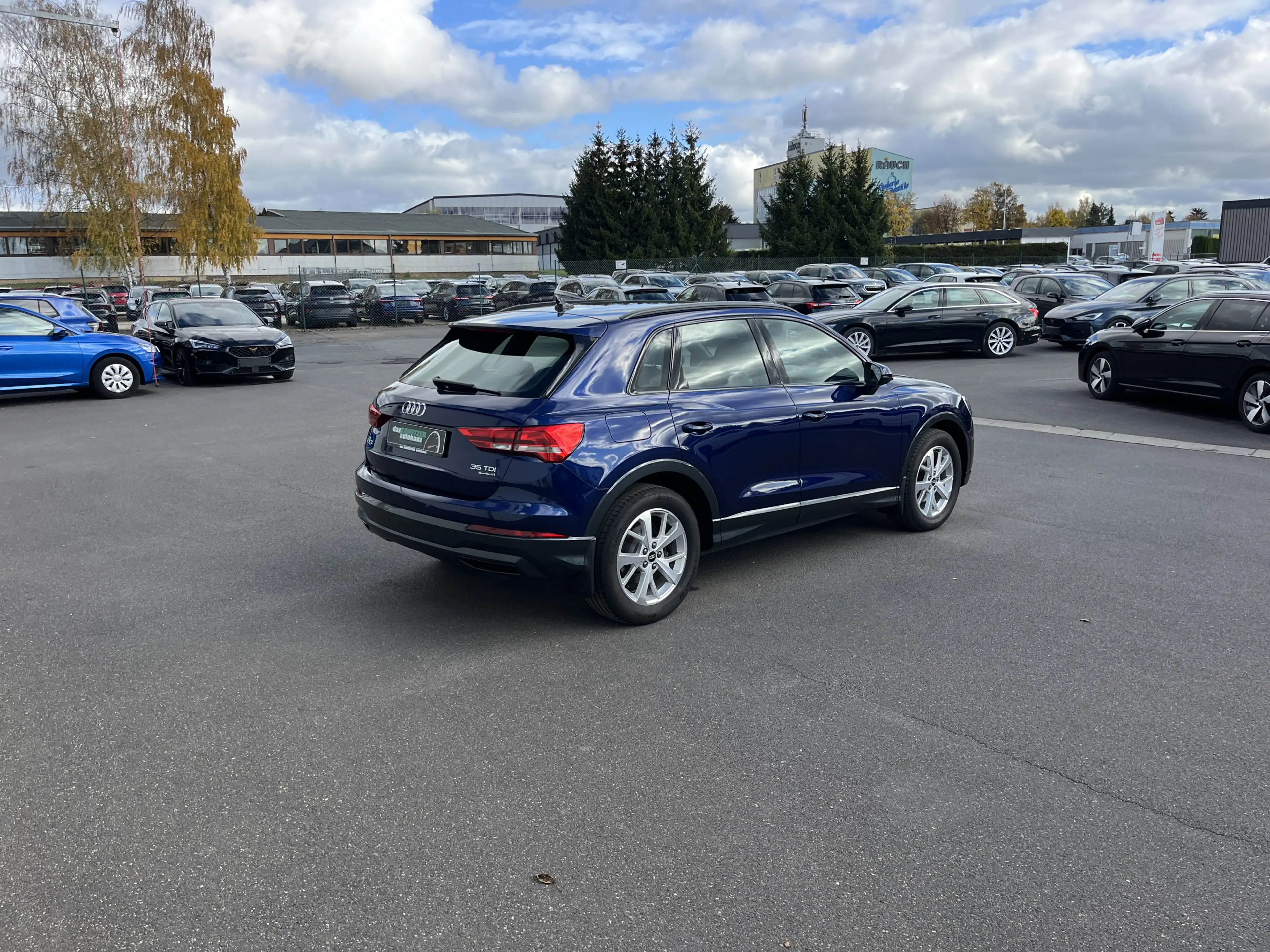 Audi Q3 35 2.0 TDI quattro S tronic advanced 156€ m.20% — photo 8