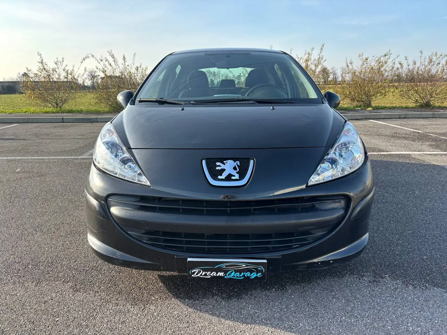 Peugeot 207 NEOP. 1.4 Benzina Schwarz - 2