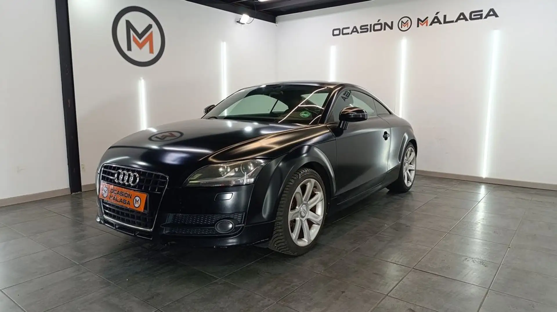 Audi TT Coupé 2.0 TFSI Schwarz - 2