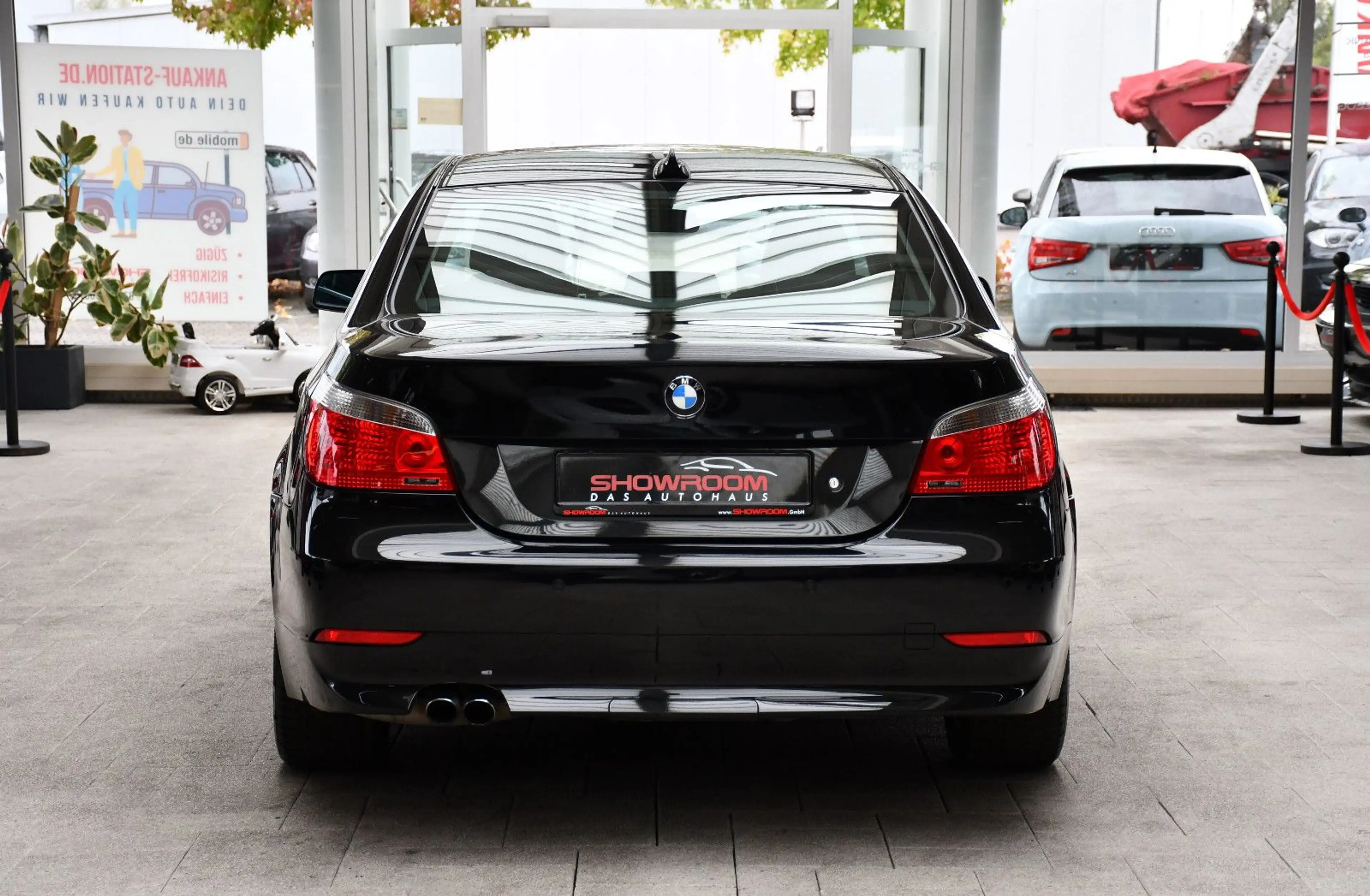 BMW 523 i Limousine 6 Zyl Navi PDC Shz Ahk 1.Hd 86tkm — photo 6