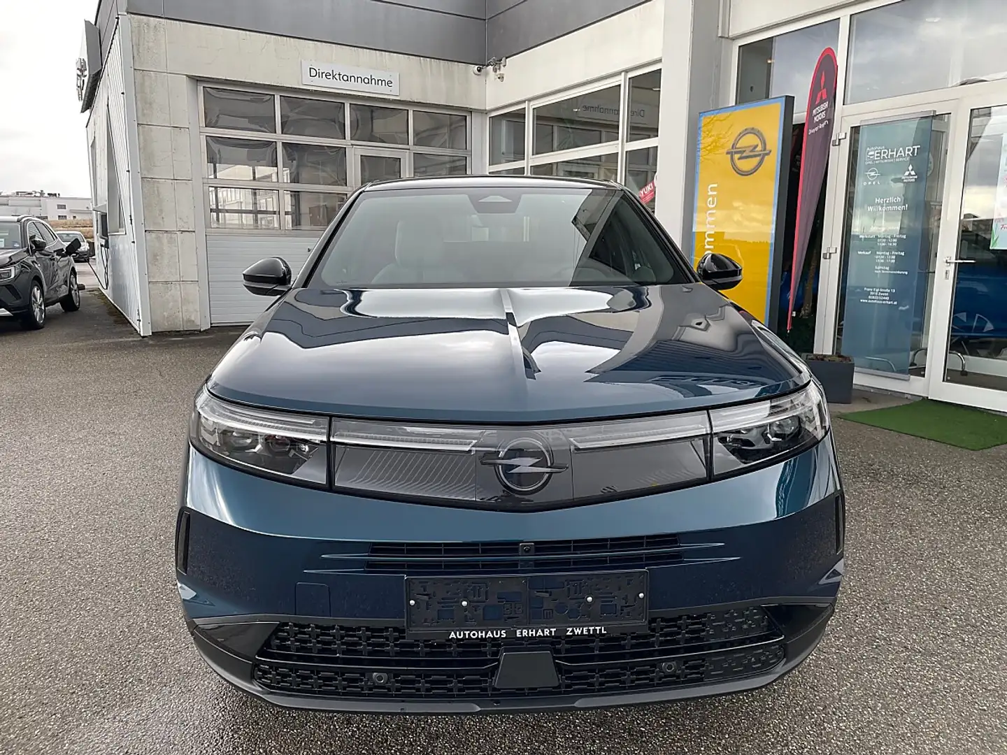 Opel Grandland 1.2 MHEV GS Aut. Blau - 2