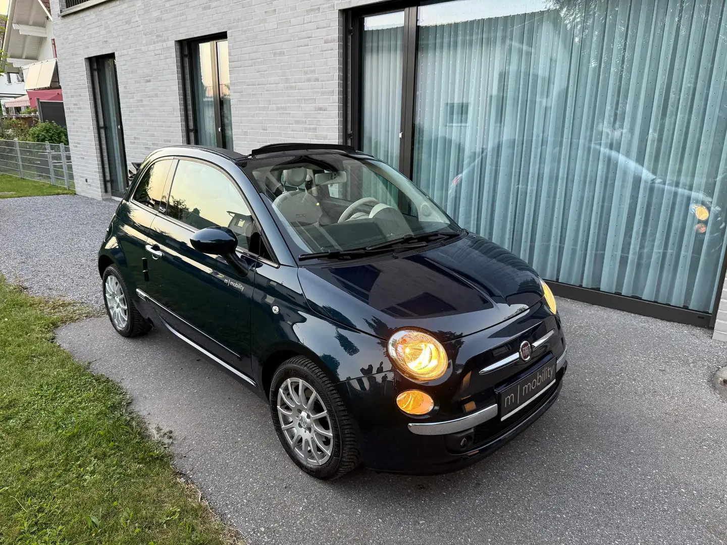 Fiat 500C 500 C 0.9 TwinAir Lounge 63 kW (86 PS), Schalt.... Blau - 1
