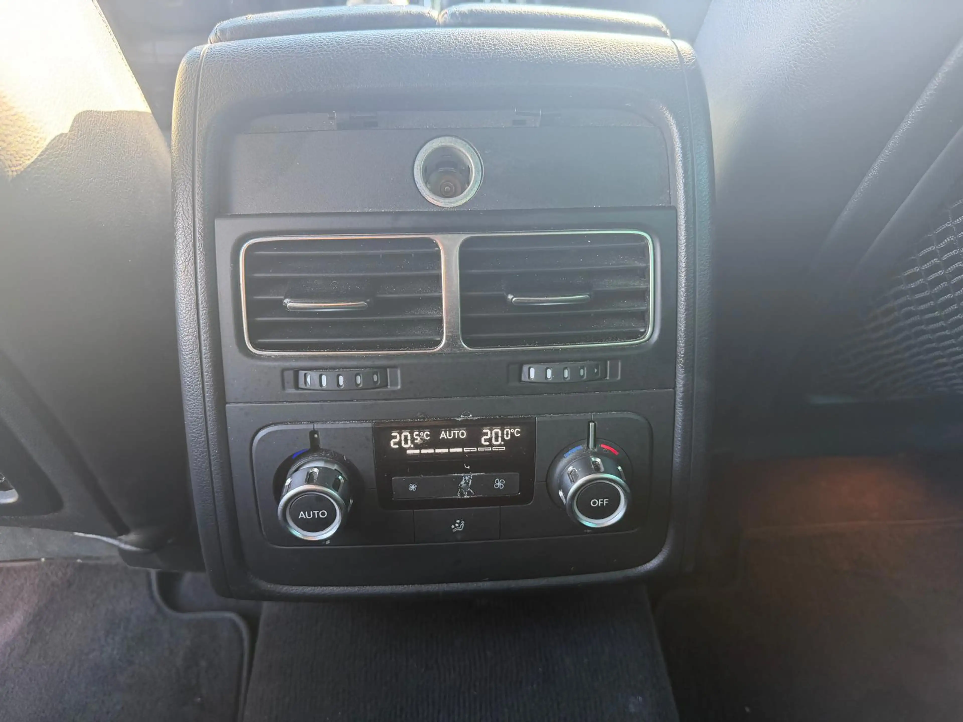 Volkswagen Touareg | 2012 | 3.0 TDI V6 Highline 245 pk | Automaat | 4 — photo 10