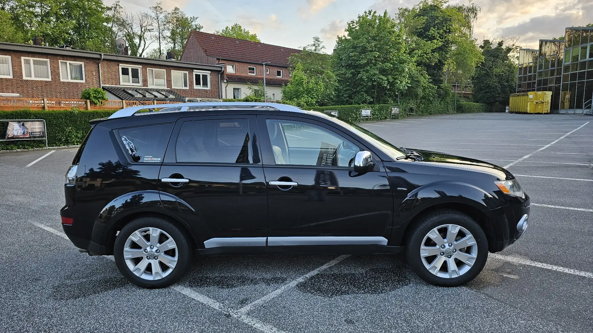 Mitsubishi Outlander Outlander 2.4 4WD CVT Intense VOLLAUSSTATTUNG Siyah - 2