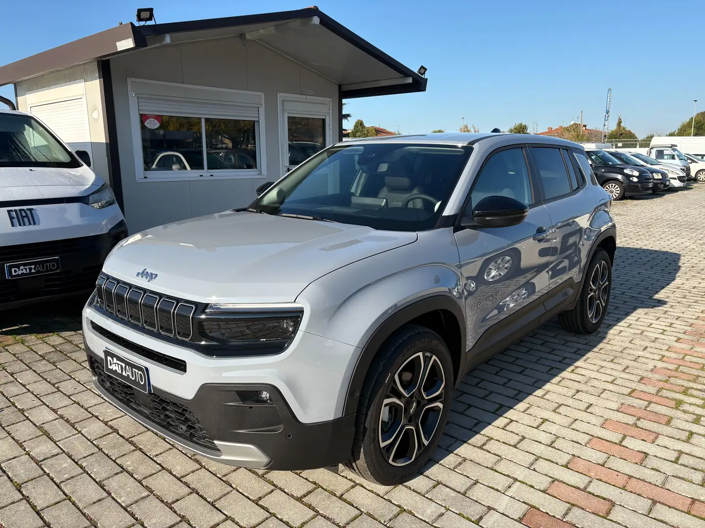 Jeep Avenger Avenger 1.2 turbo Summit 100cv Grigio - 1