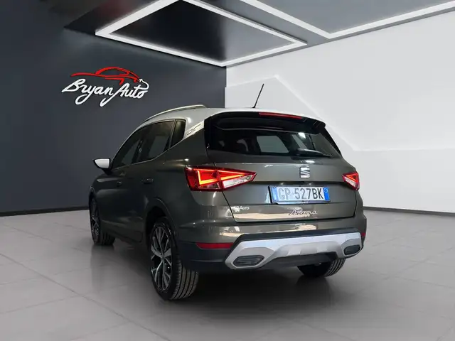 SEAT Arona view 3