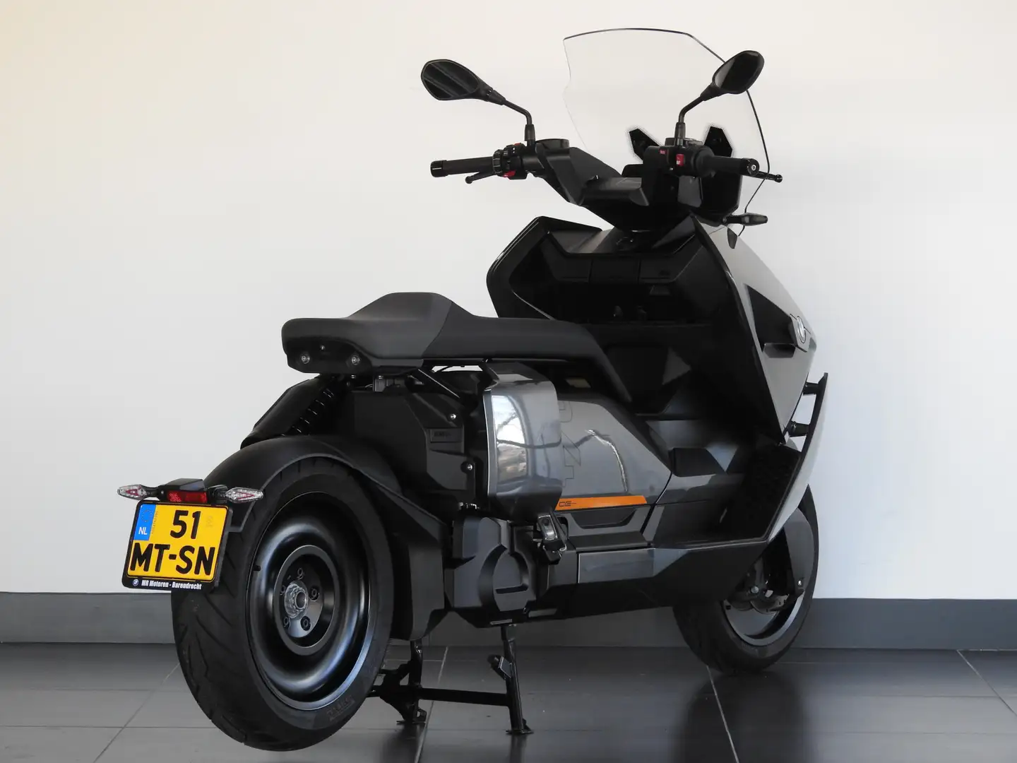 BMW CE 04 Grijs - 2