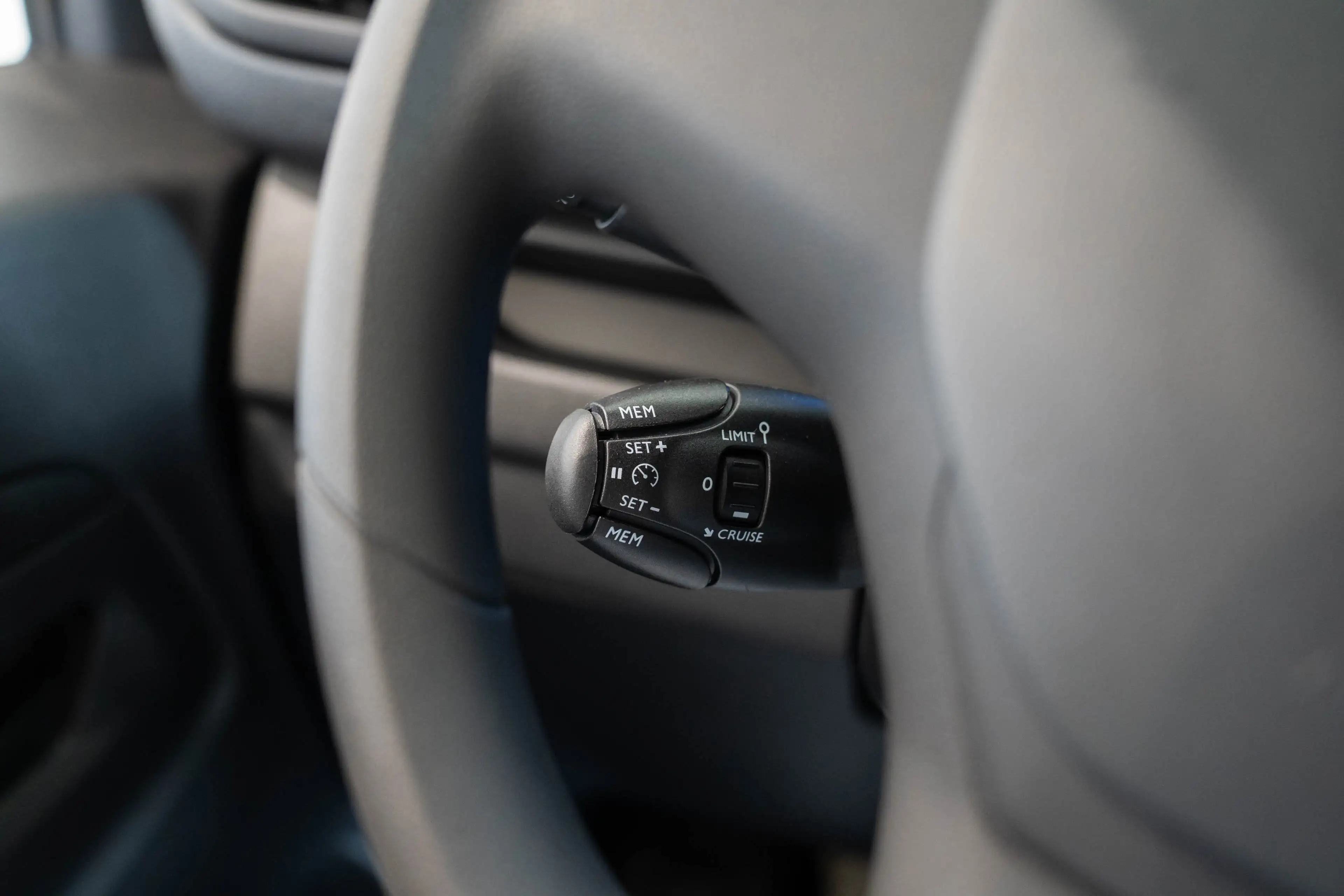 Opel Vivaro-e Electric L3 75 kWh | Camera | Navigatie | Parkeers — photo 19