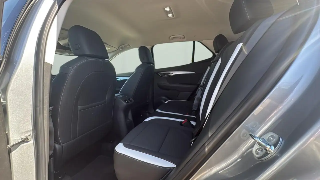Buick Envision снимка Buick Envision