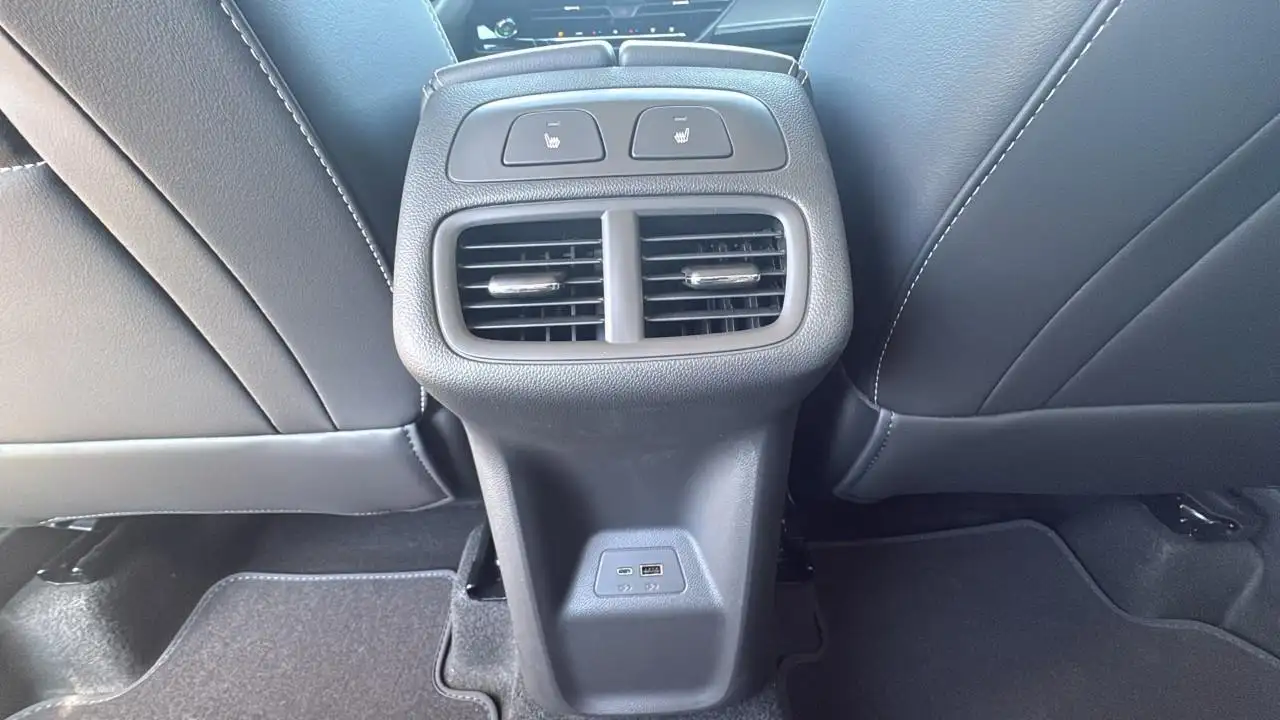 Buick Envision снимка Buick Envision